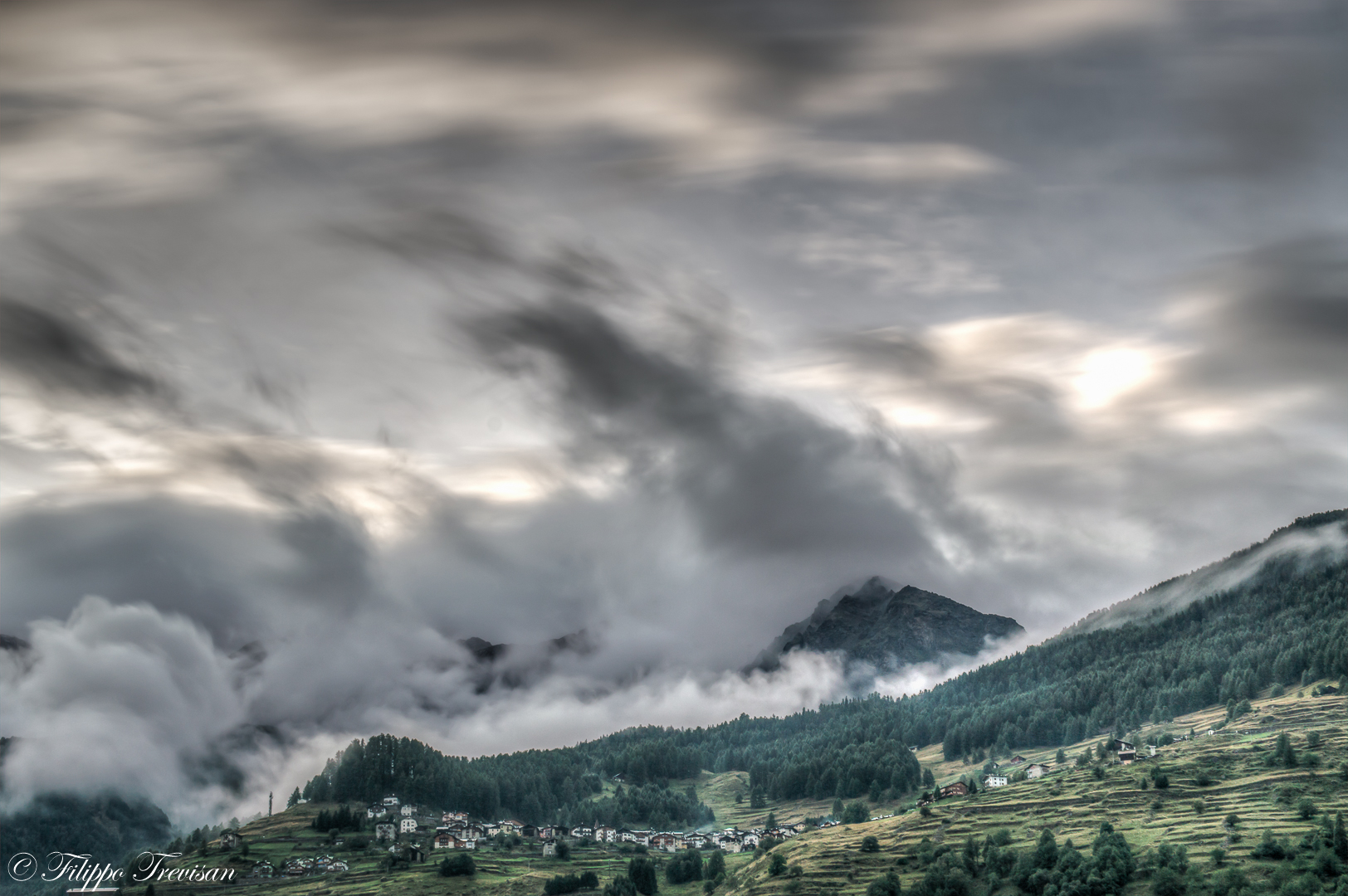 Spogliandosi delle nuvole