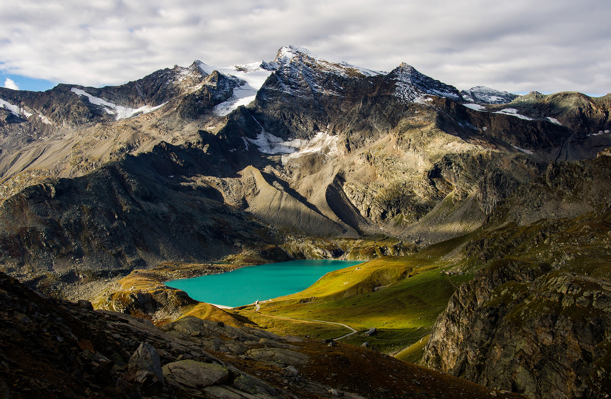 Lights and shadows to Colle Nivolet