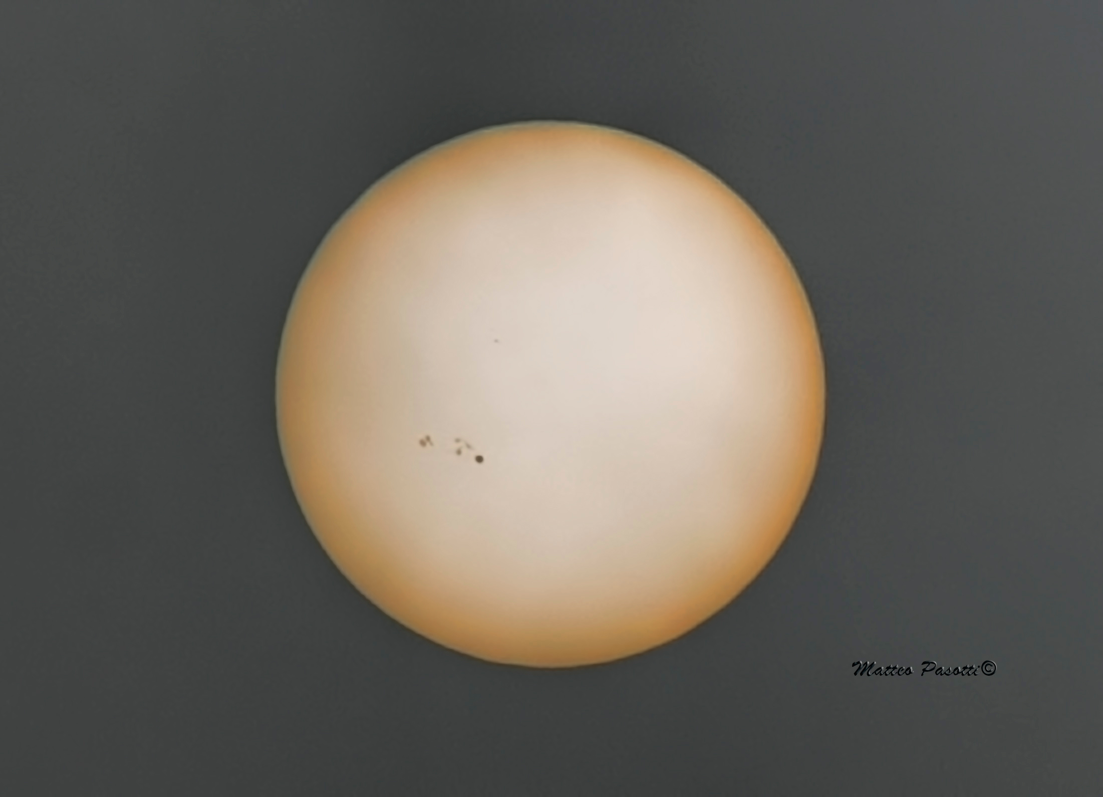 Macchie Solari 27 dicembre 2015