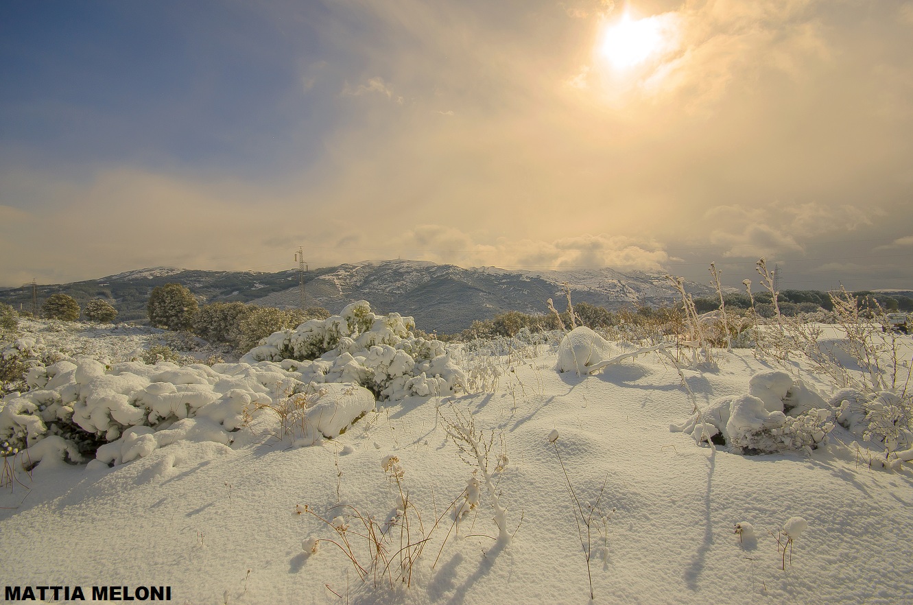 Controluce sulla neve