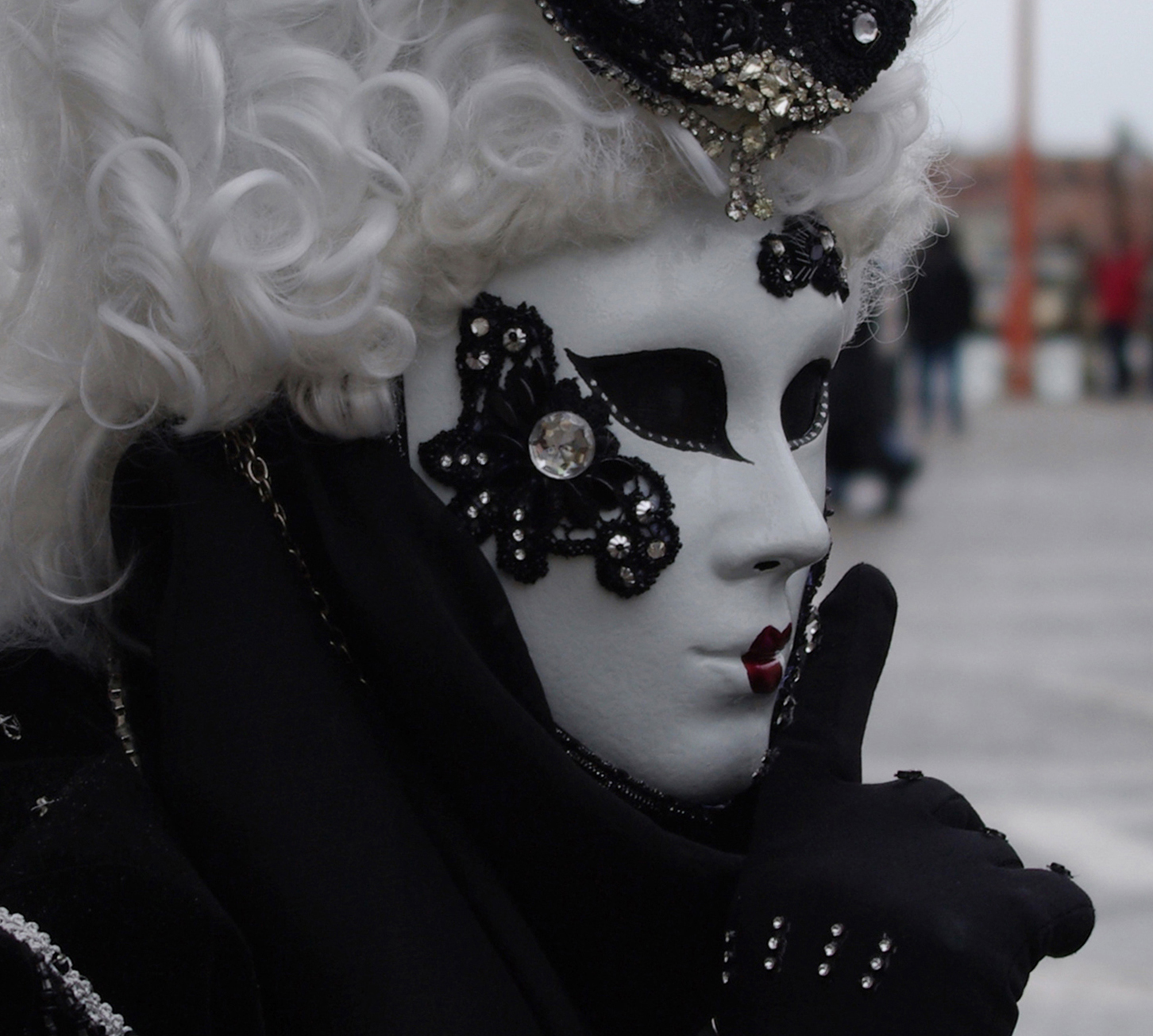 Sssh, voi non mi avete visto