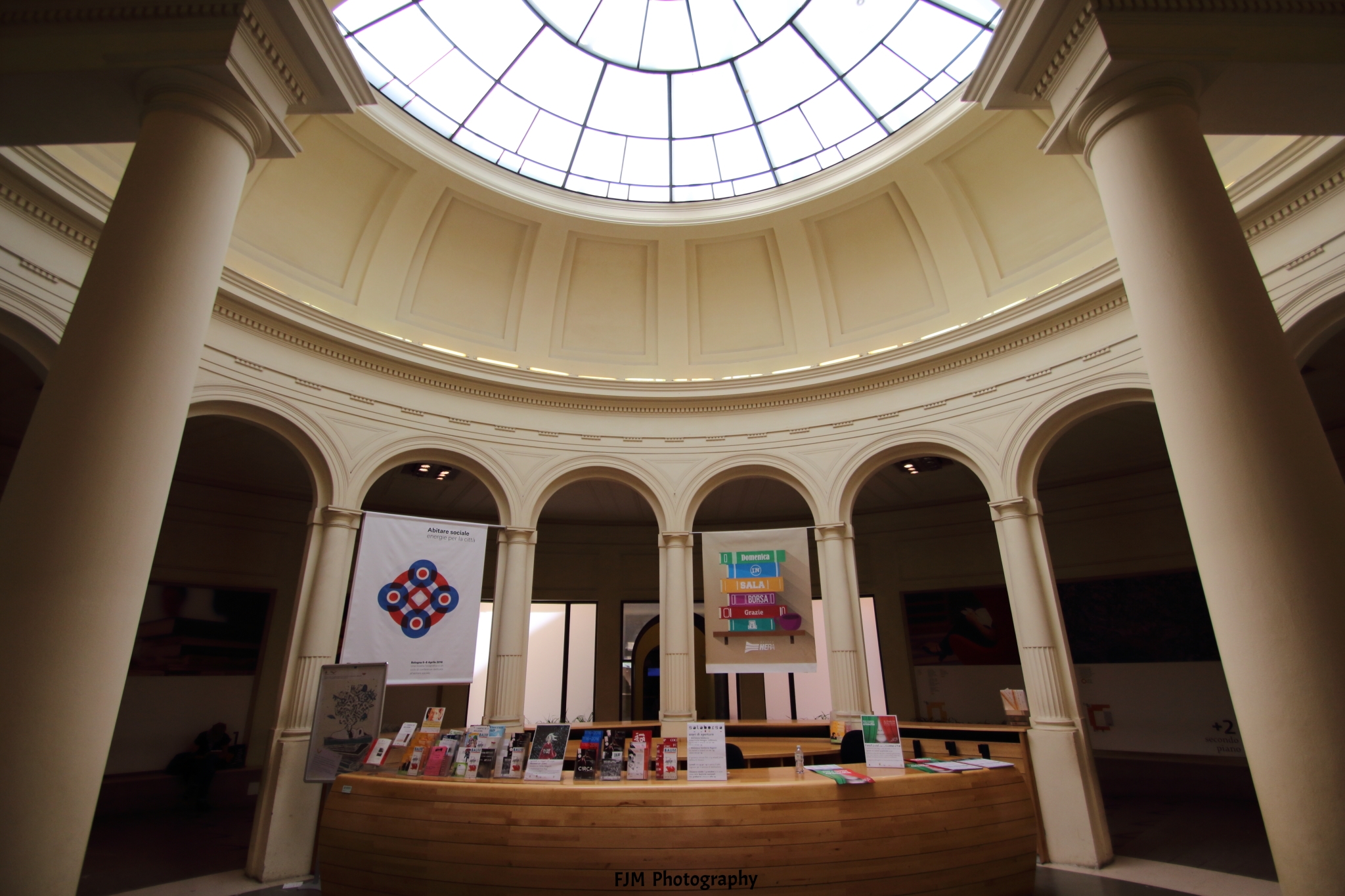 Biblioteca Sala Borsa