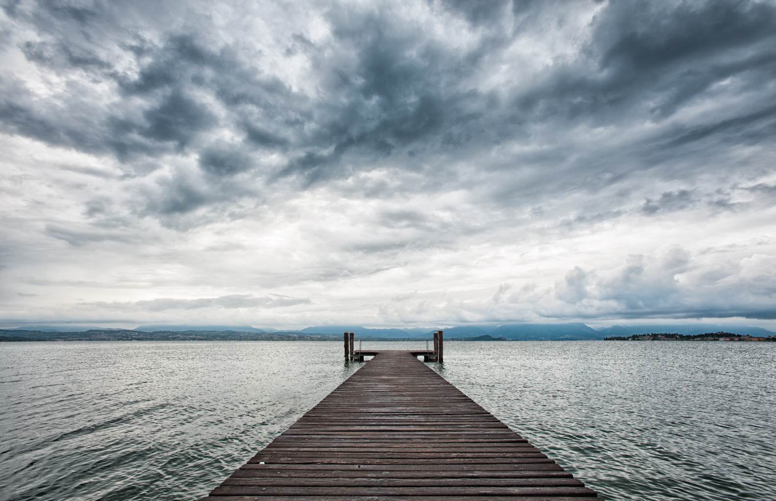 The wharf of Bremen with bad weather
