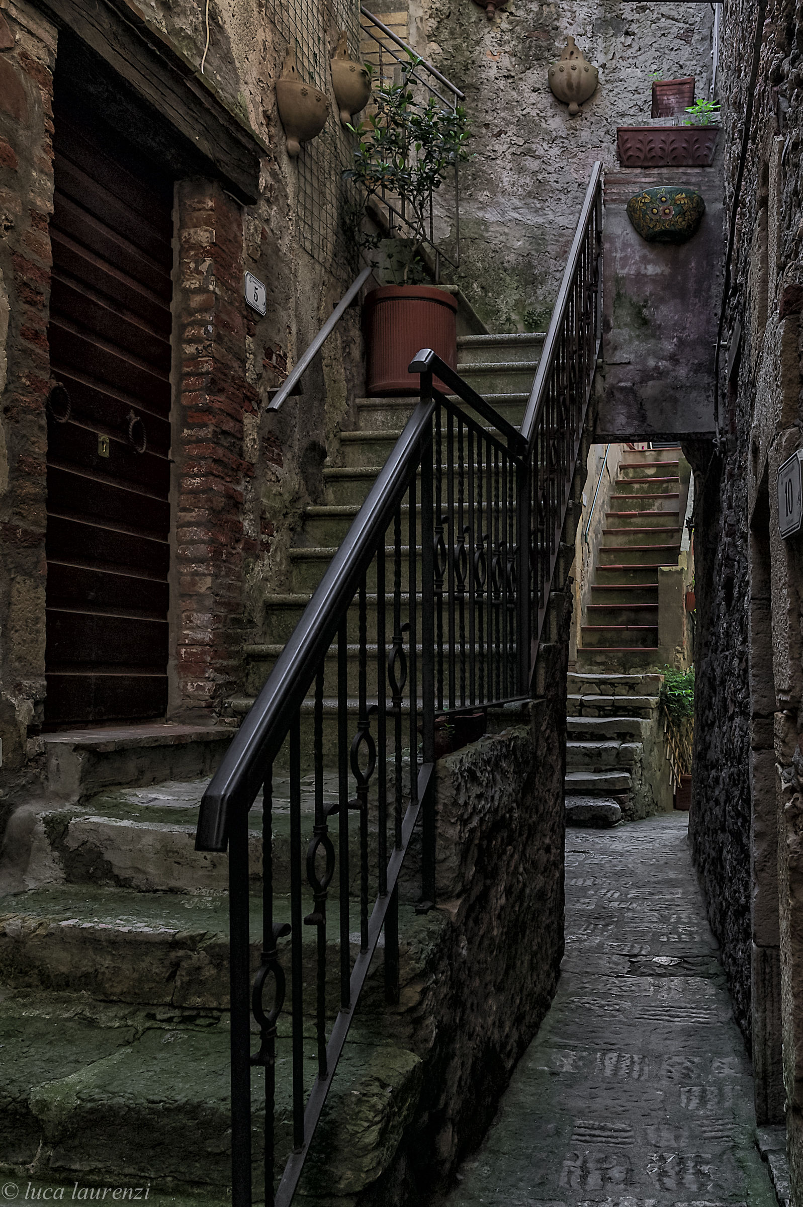 Small alley of Capalbio