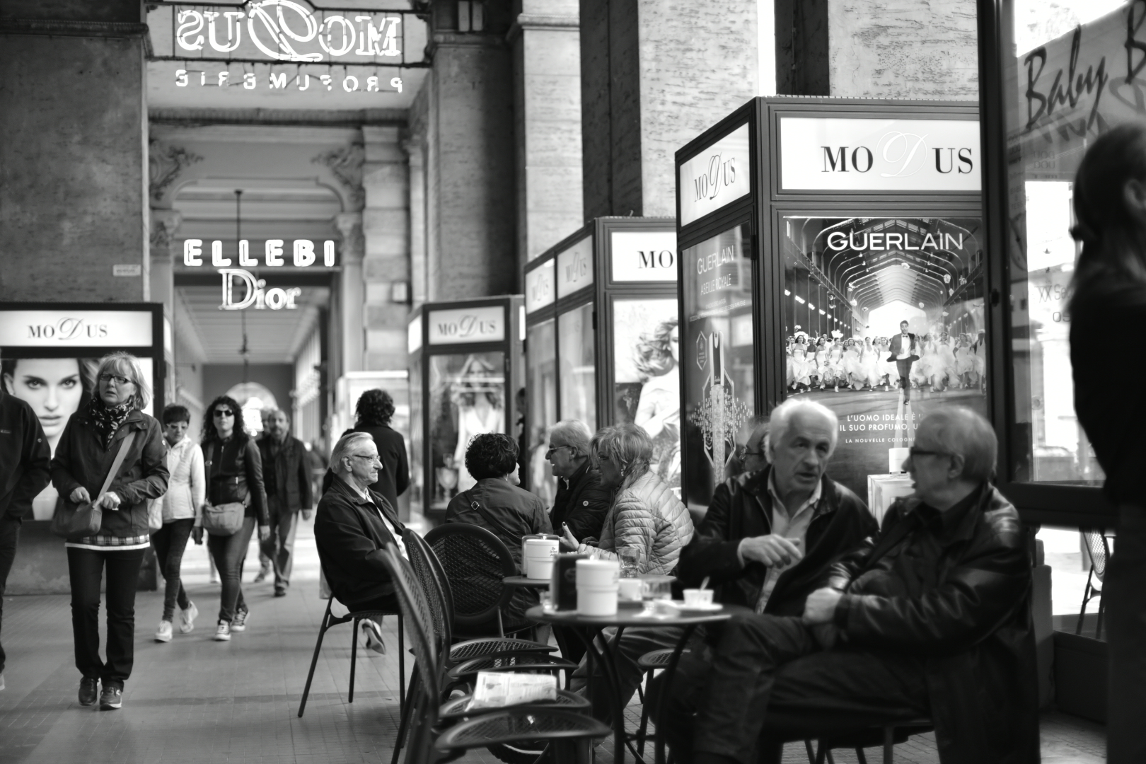 Portici nella Provincia Granda