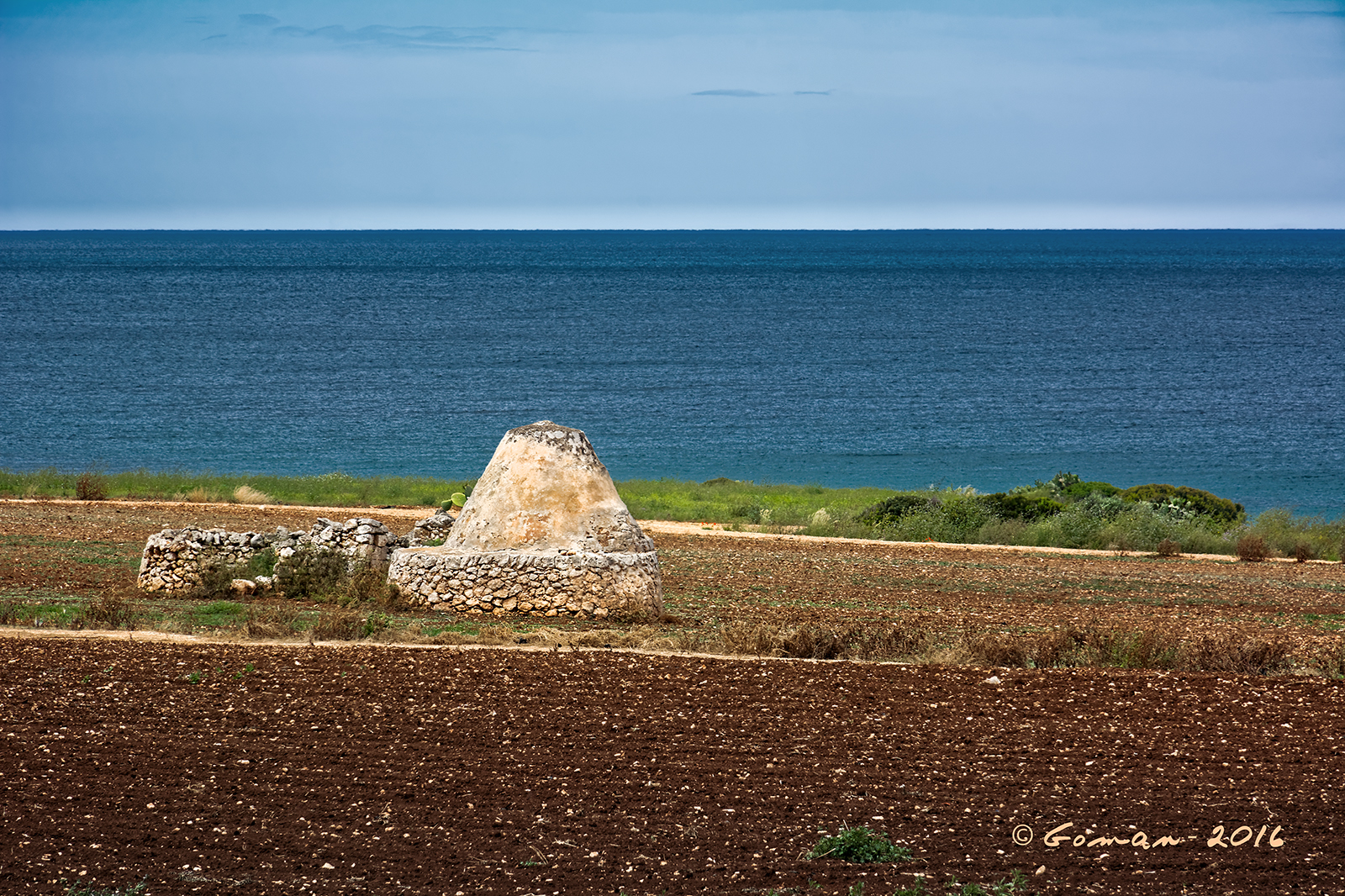 The Land of Casedde, Elements