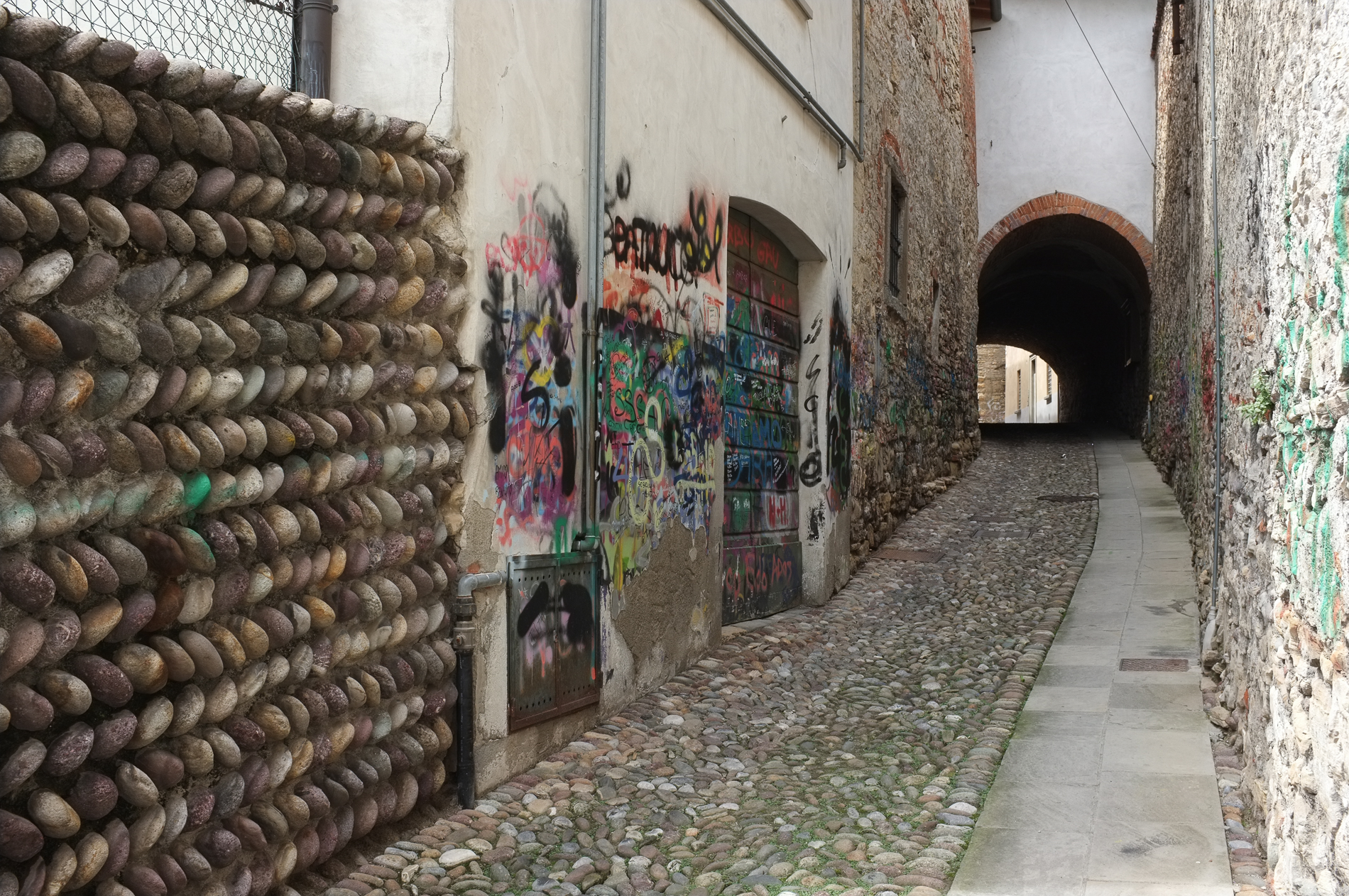 Andando per vicoli... 1