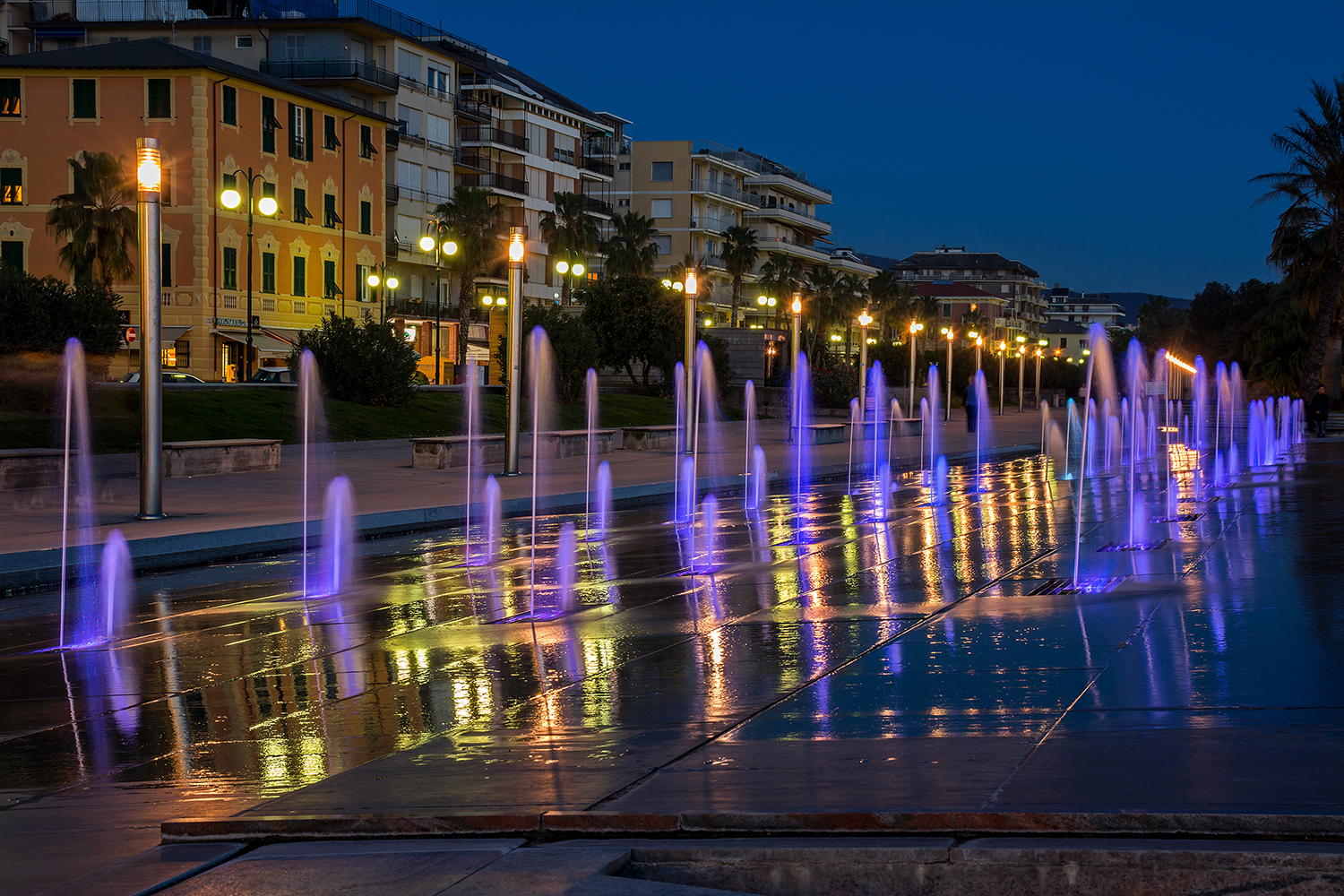 Giochi di acqua e luce a Chiavari