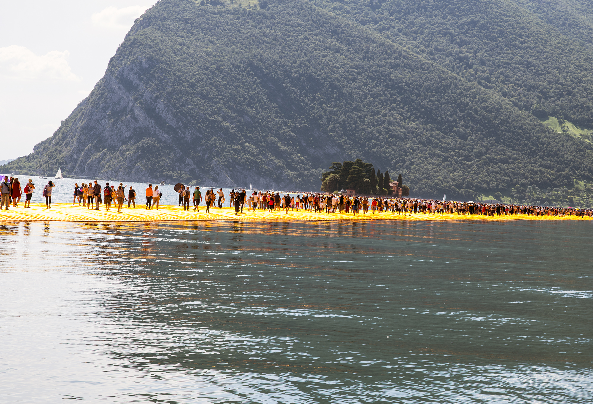 Walk on the lake ...