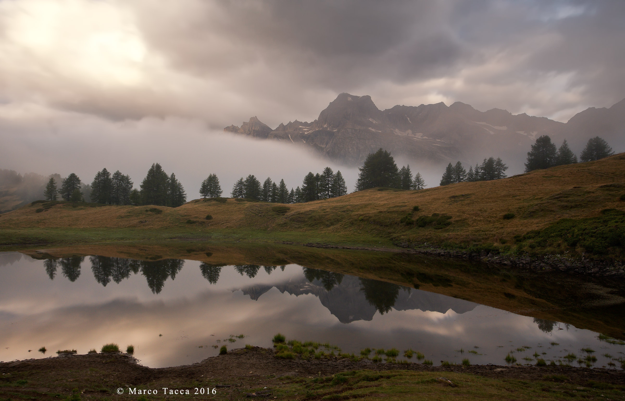 Waiting for the light ...