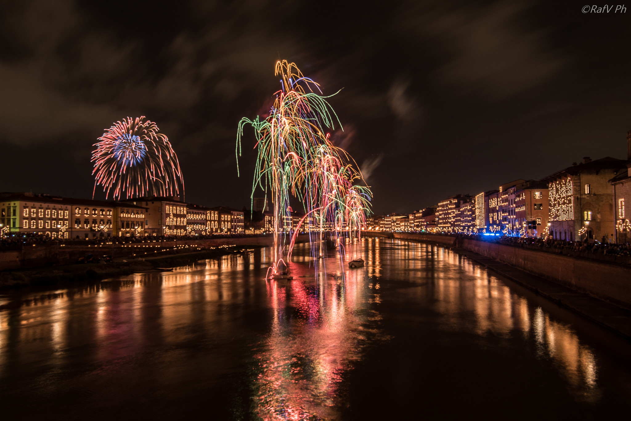 Pisa San Ranieri Fireworks