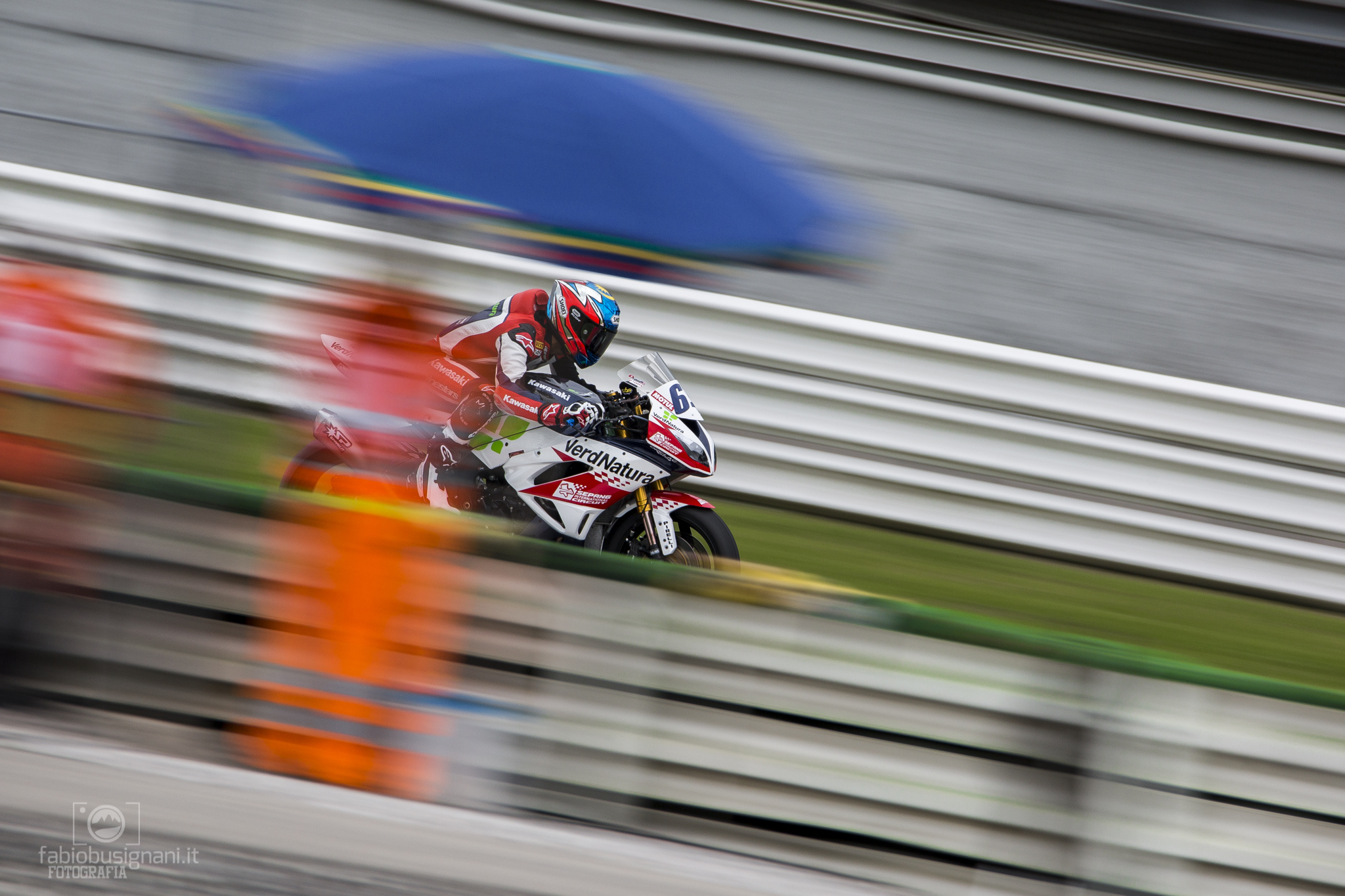 When the commissioners help the composition