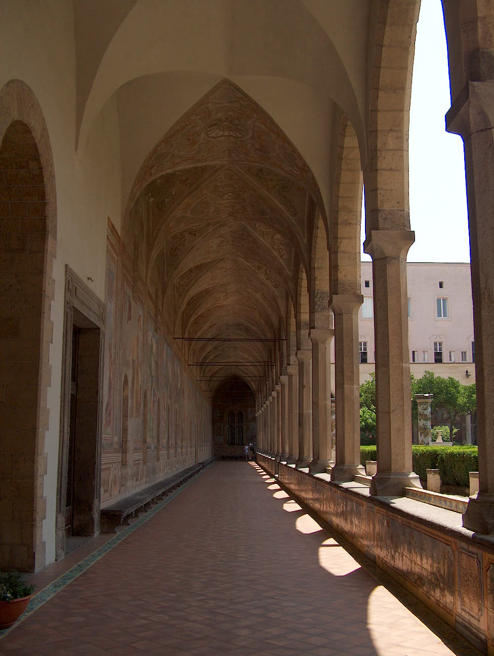 Chiostro S.Chiara (Napoli)