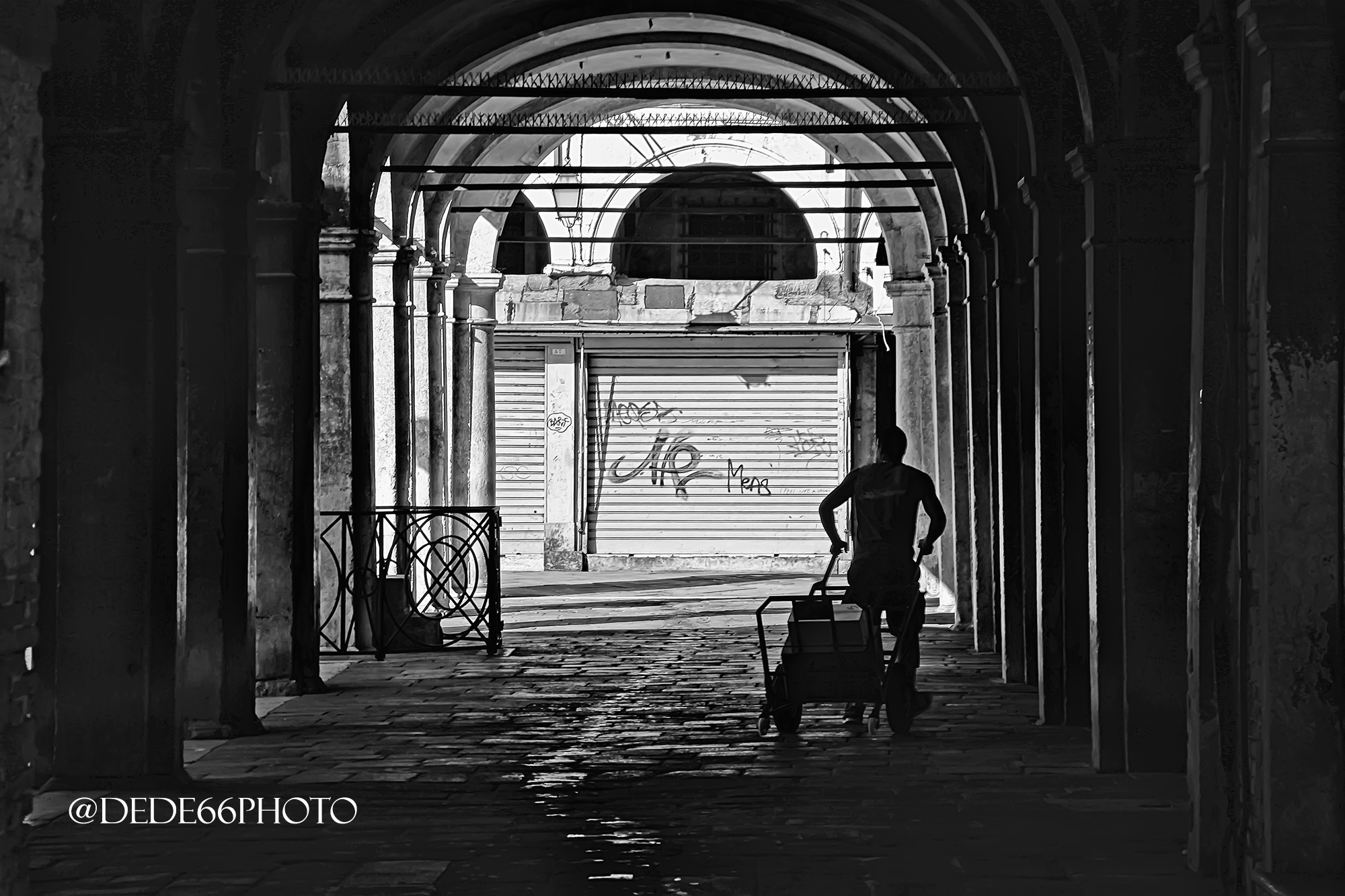 Pony Express Venice.