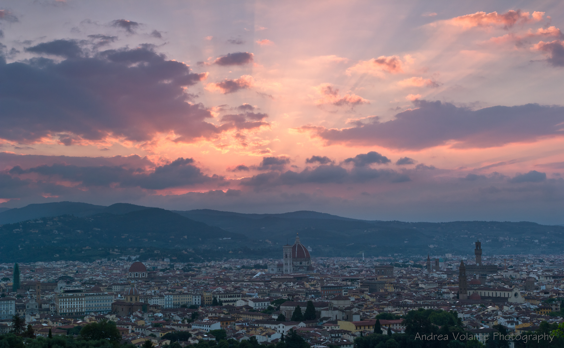 Florence ..magic sunrises of July.