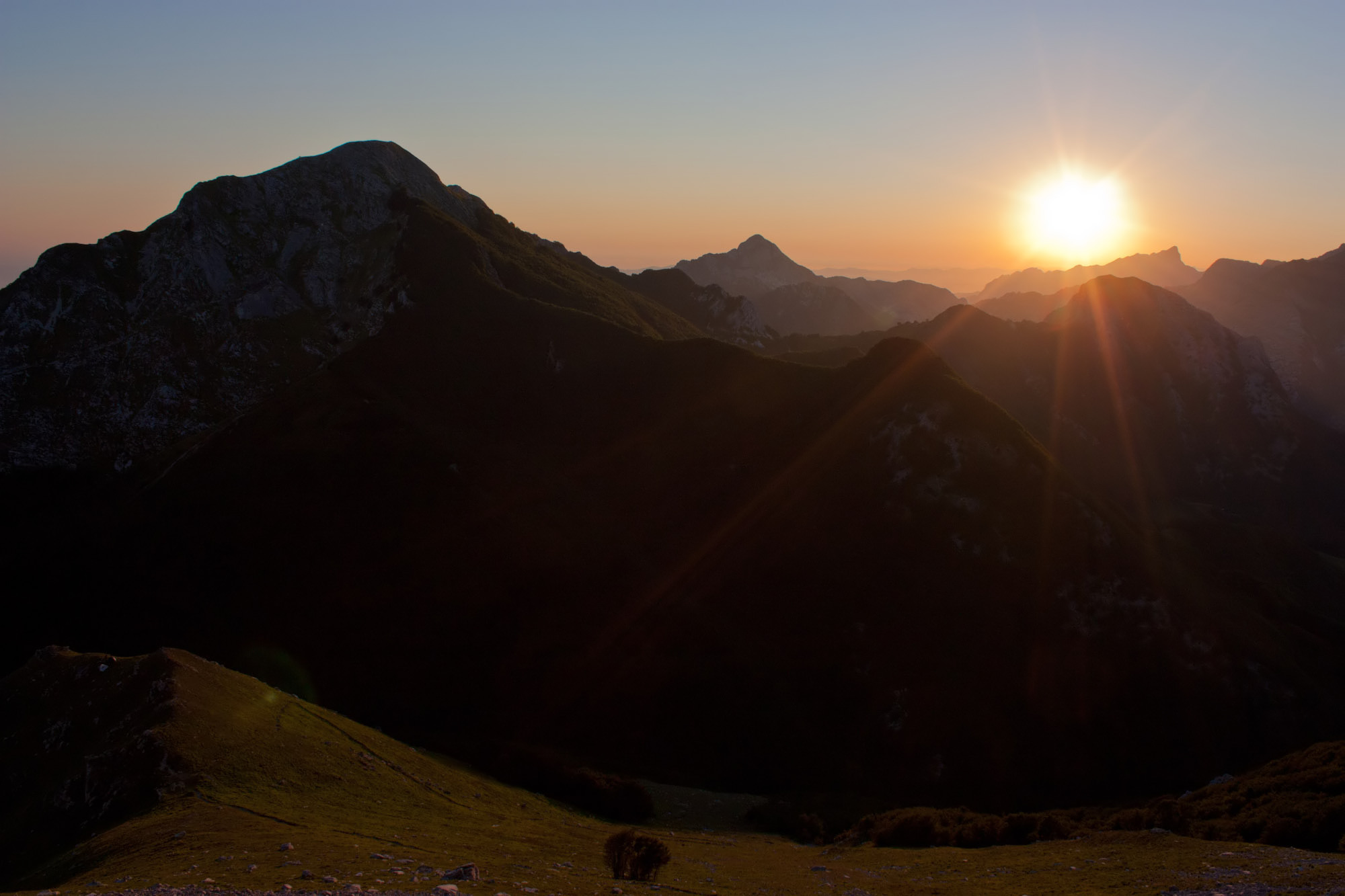 Tramonto sulle Apuane