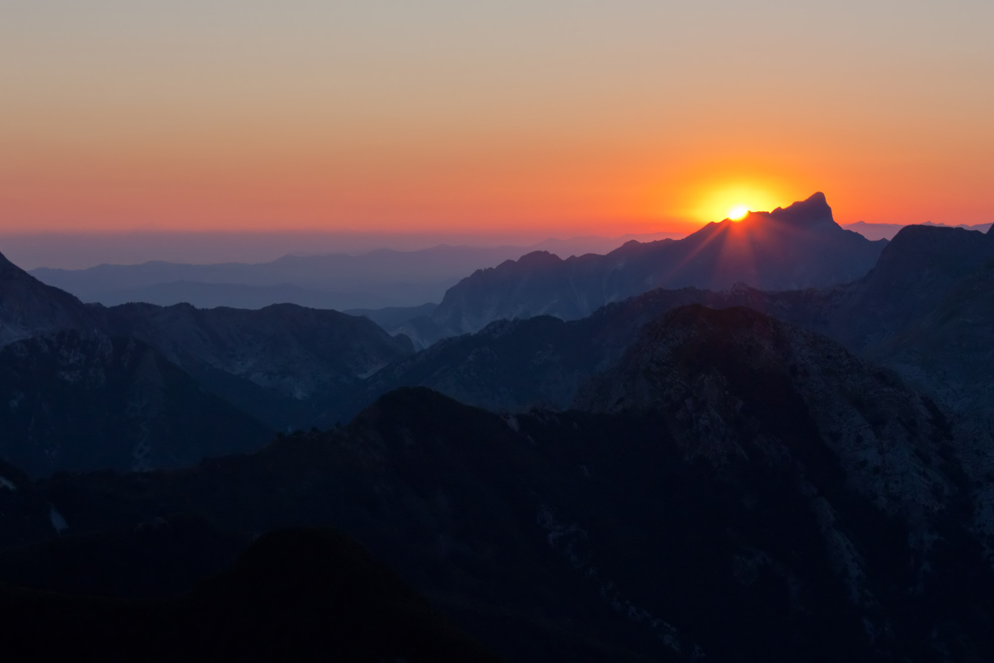 Tramonto sulle Apuane