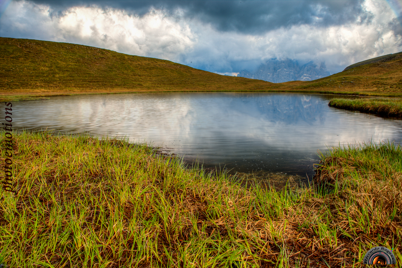 tra le nuvole, il Pelmo c/o lago delle Baste
