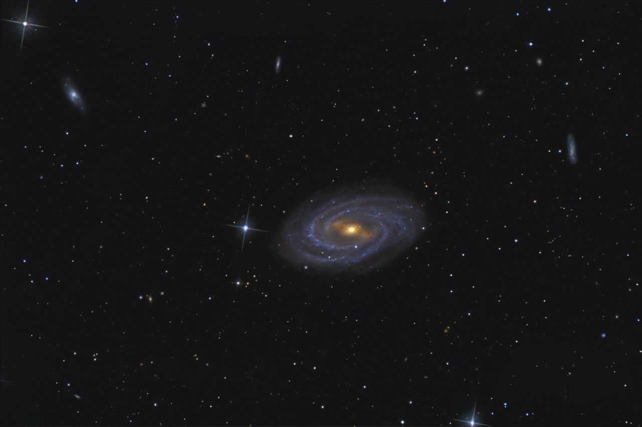 m109, The barred spiral