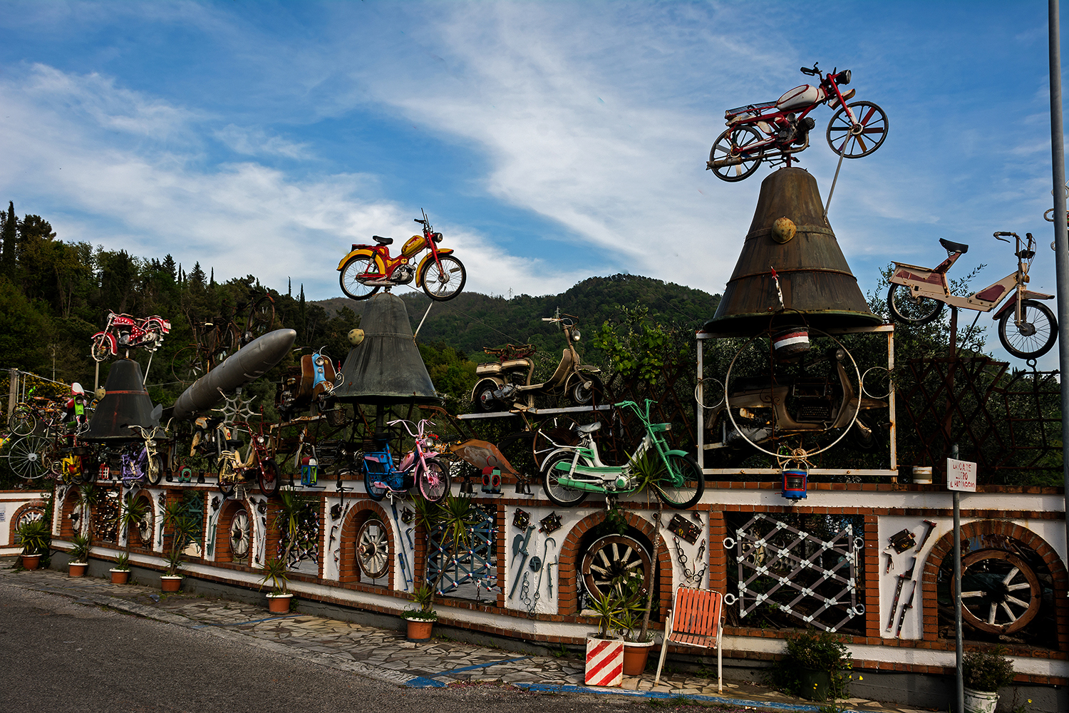 A strange restaurant