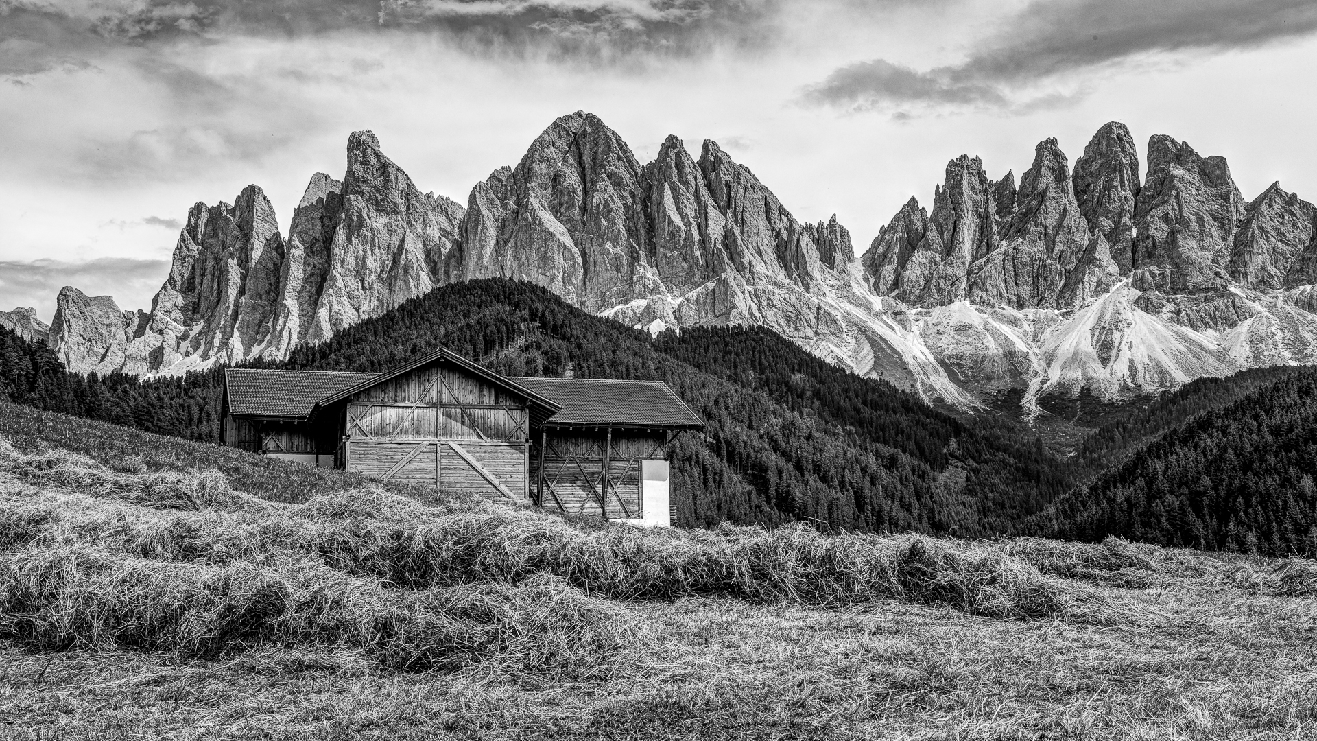 A postcard dallla Val di Funes