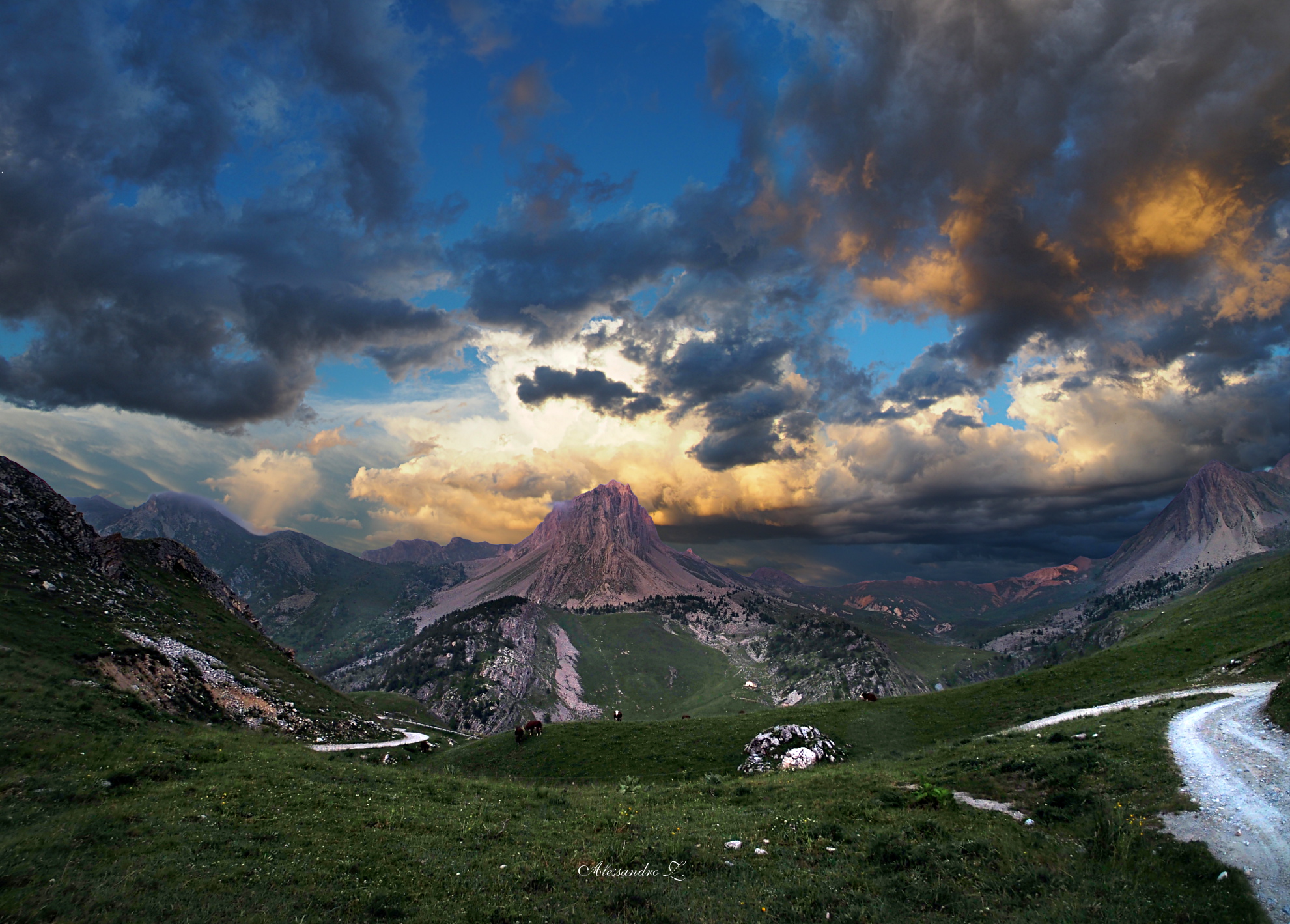 Sunset on the plateau Gardetta