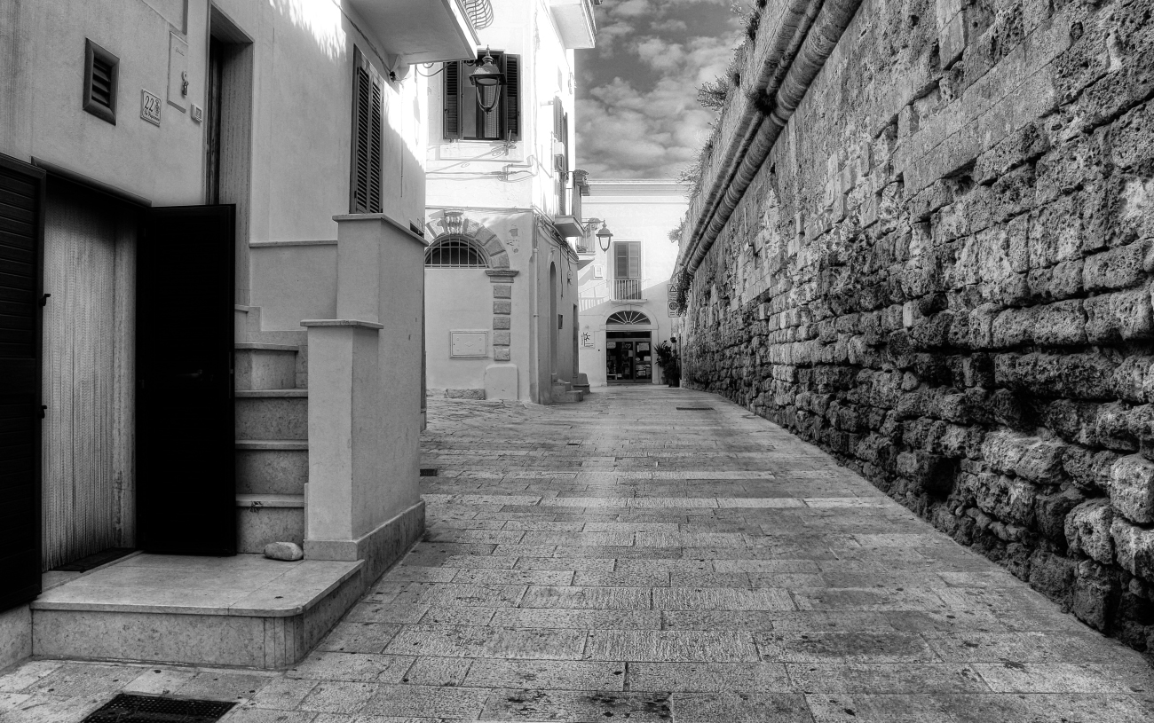 The Spanish walls in Monopoli