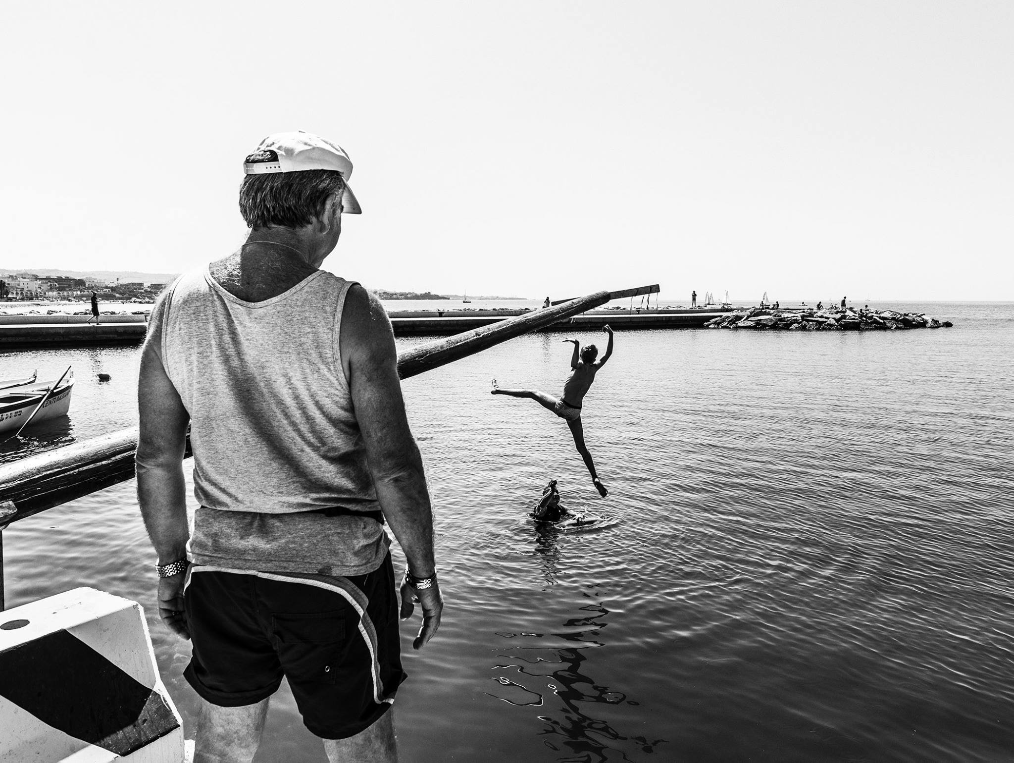 A dip poorly coordinated