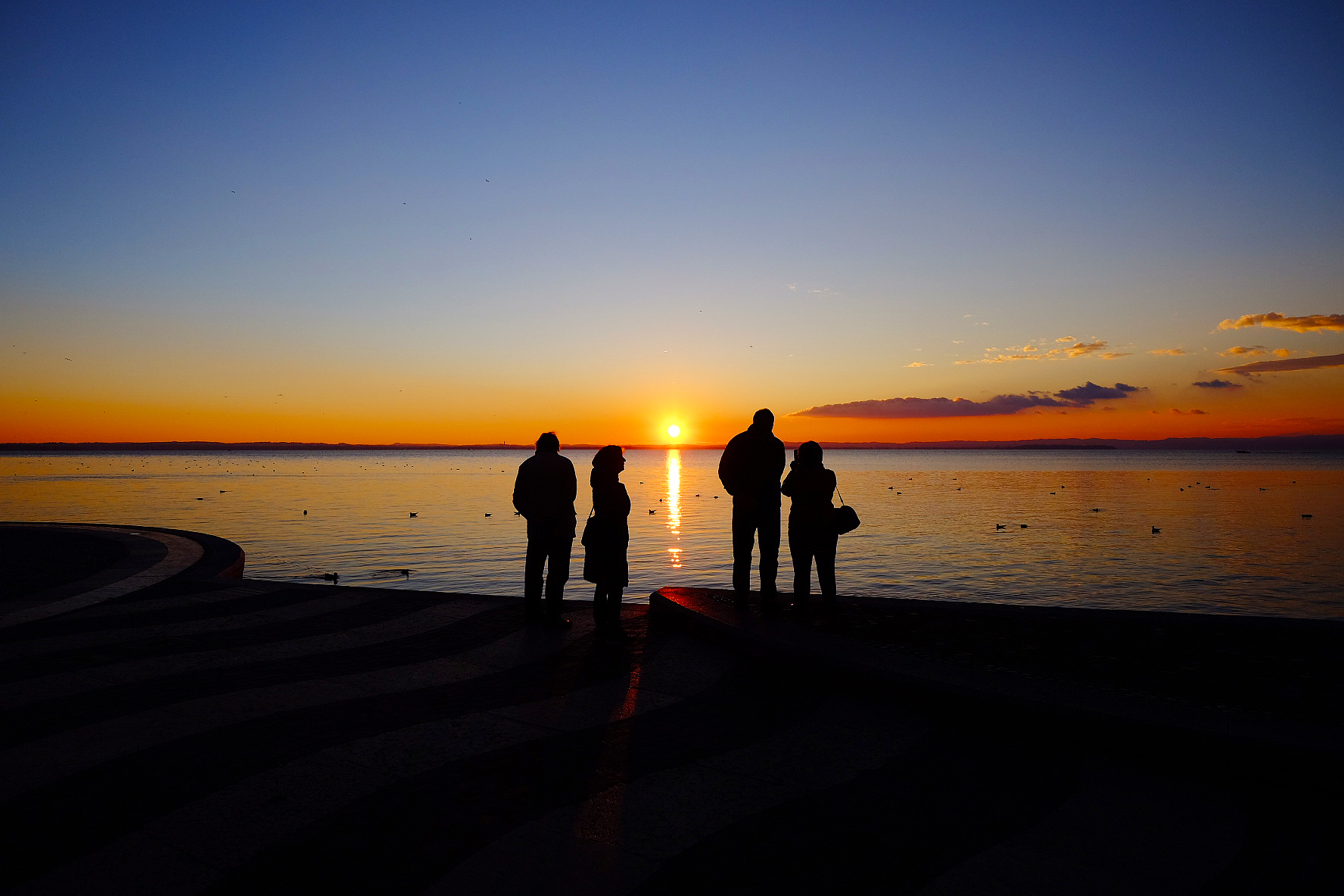 we were 4 friends to the lake