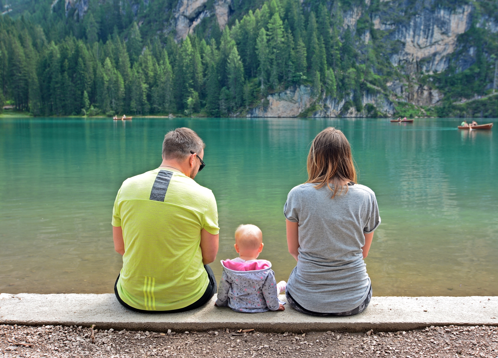 We will explain the world of love ...