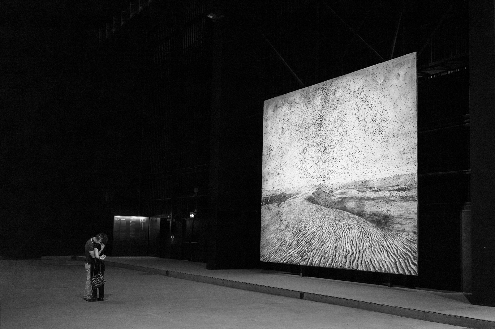 Abbracciarsi con l'arte