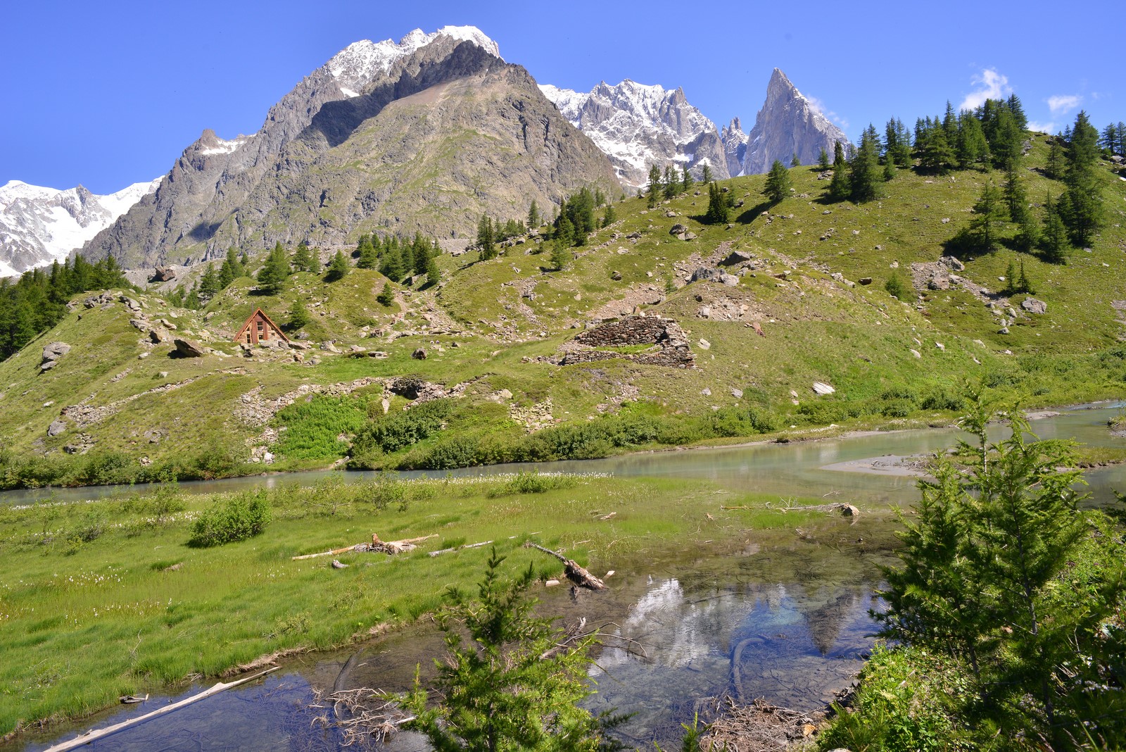 fresh and clear fresh water