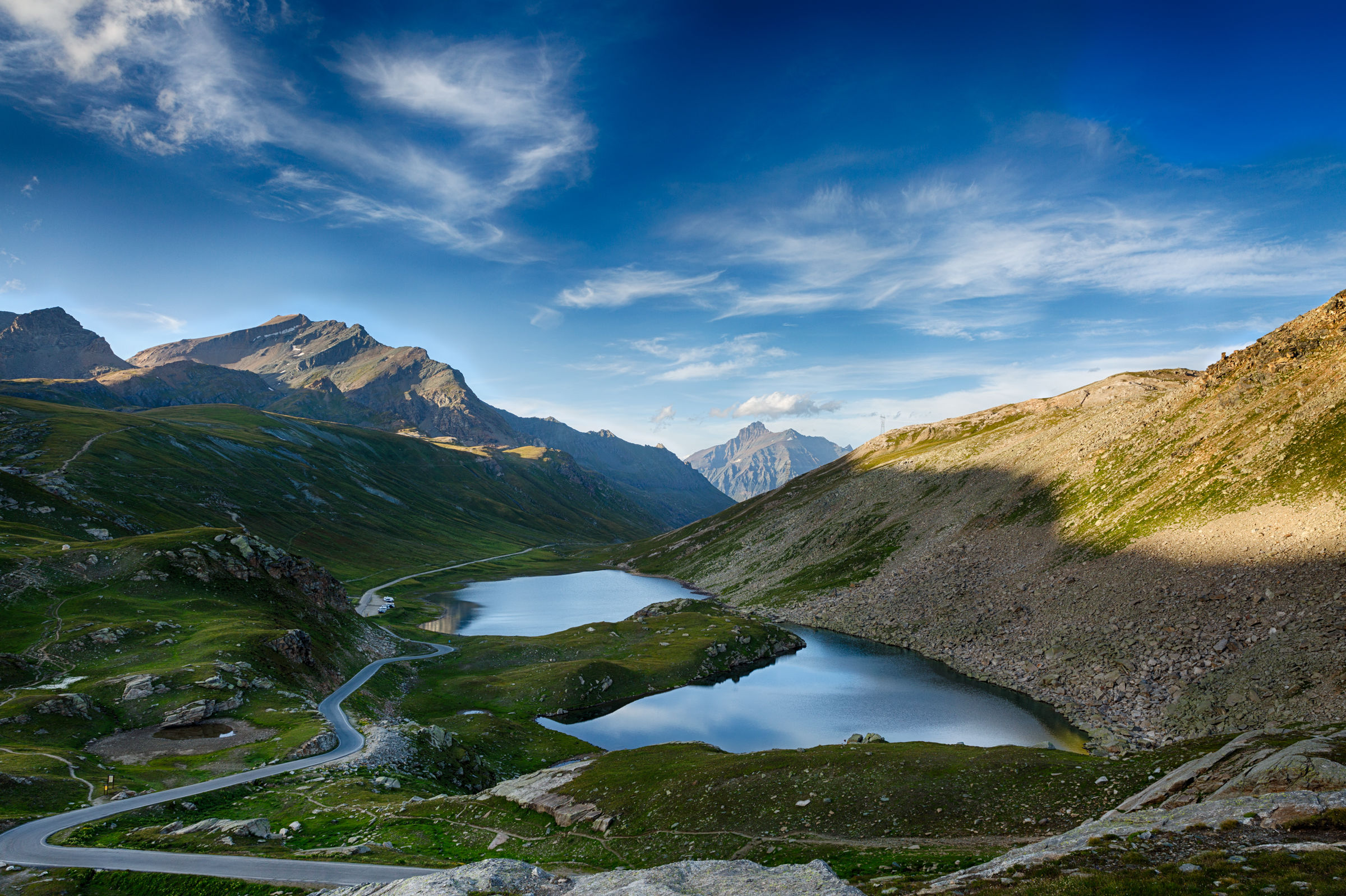 Descending from Nivolet