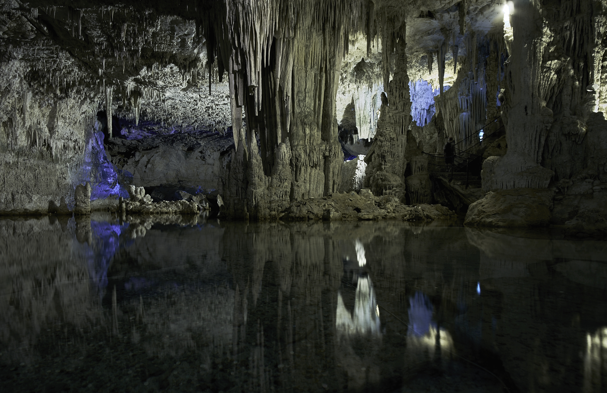 Grotta di Nettuno - interni