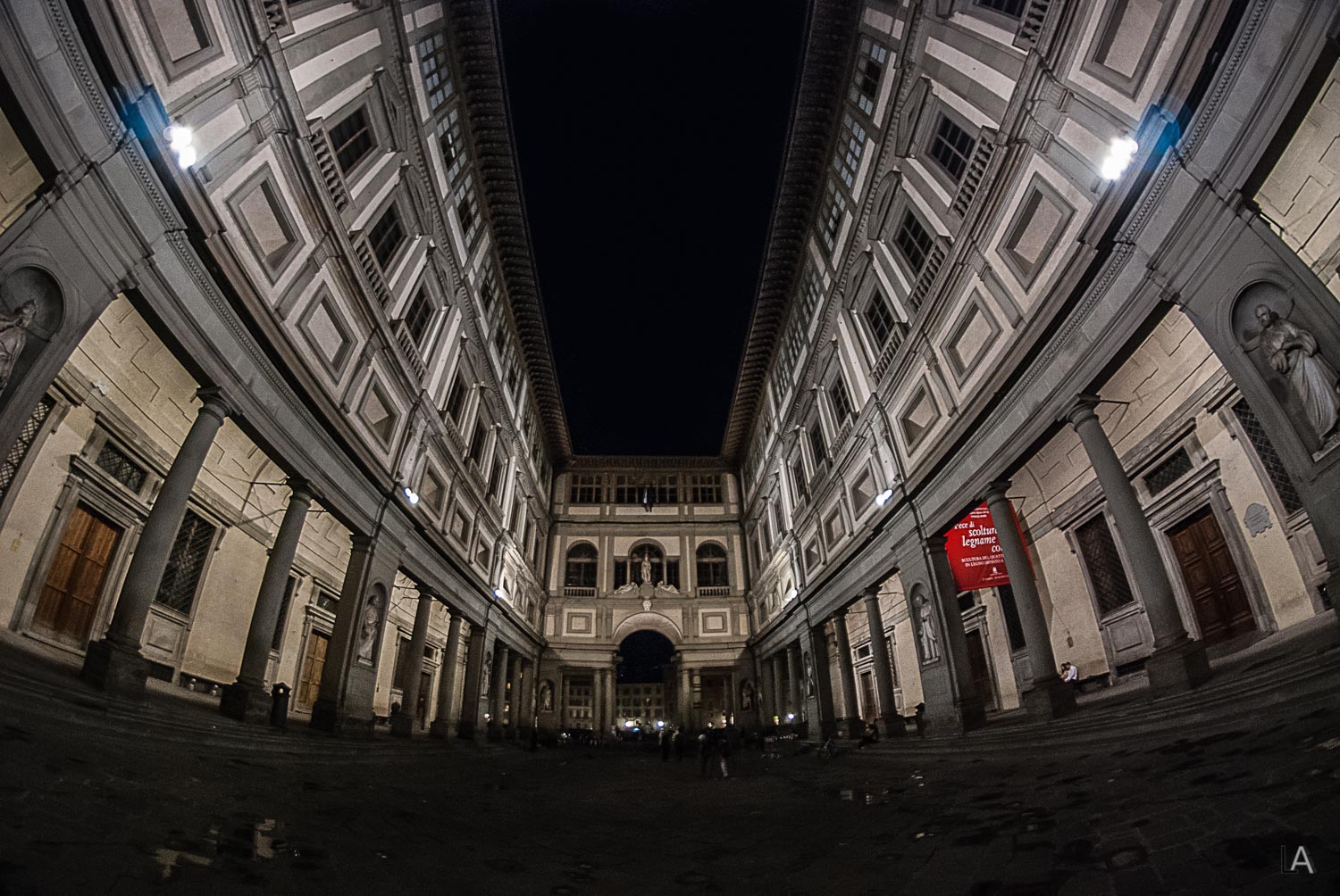 Circondati dall'arte!