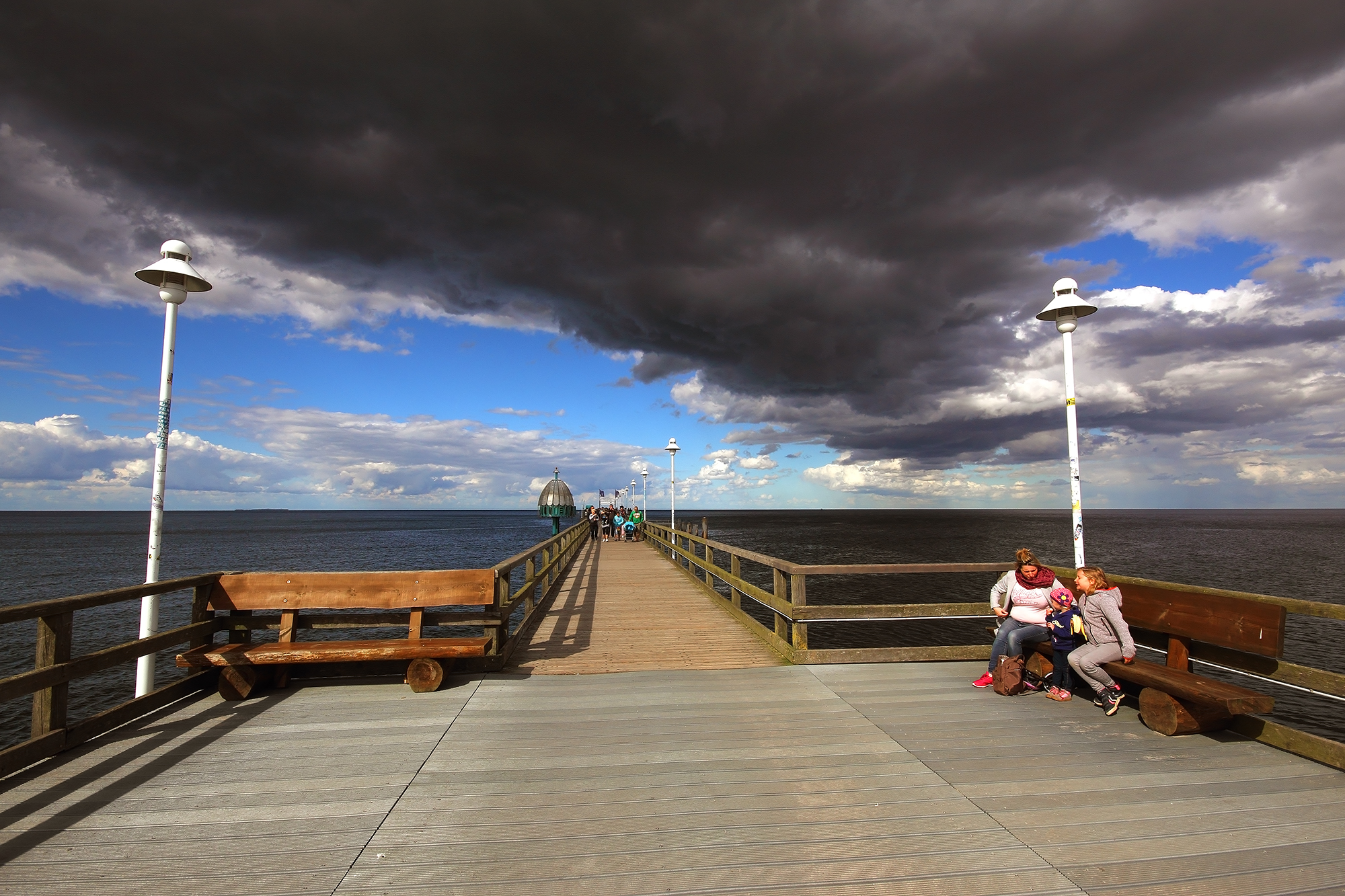 Zinnowitz Seebruecke between the storm