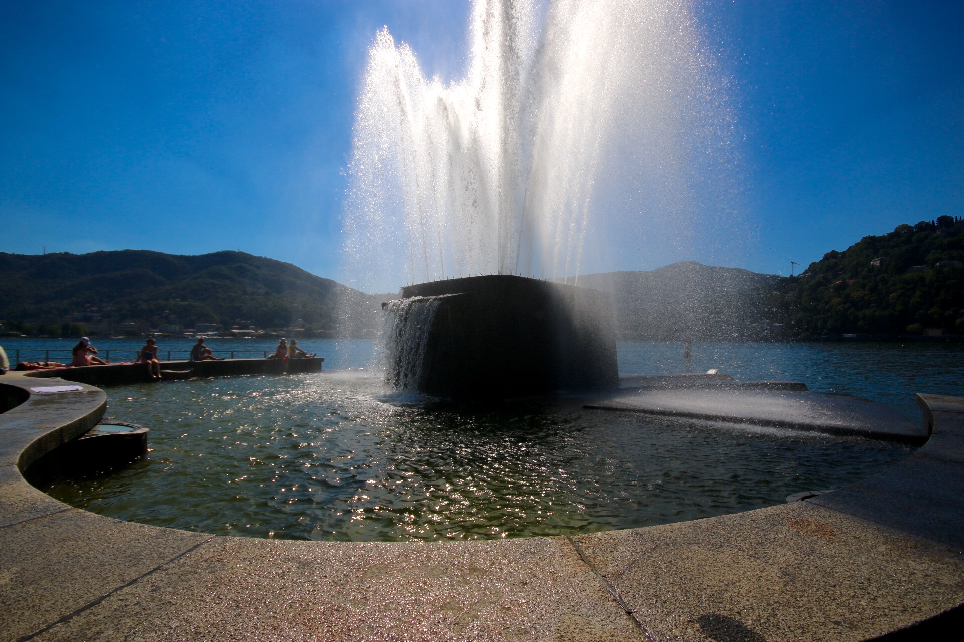 Fountain on Lake Como
