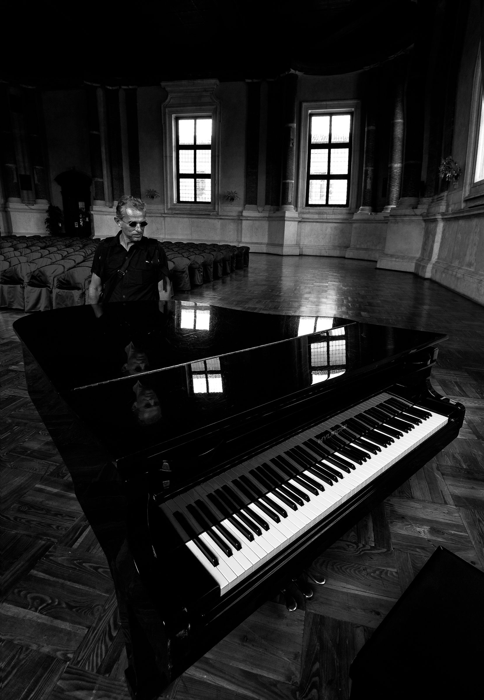 The lord of the B / N