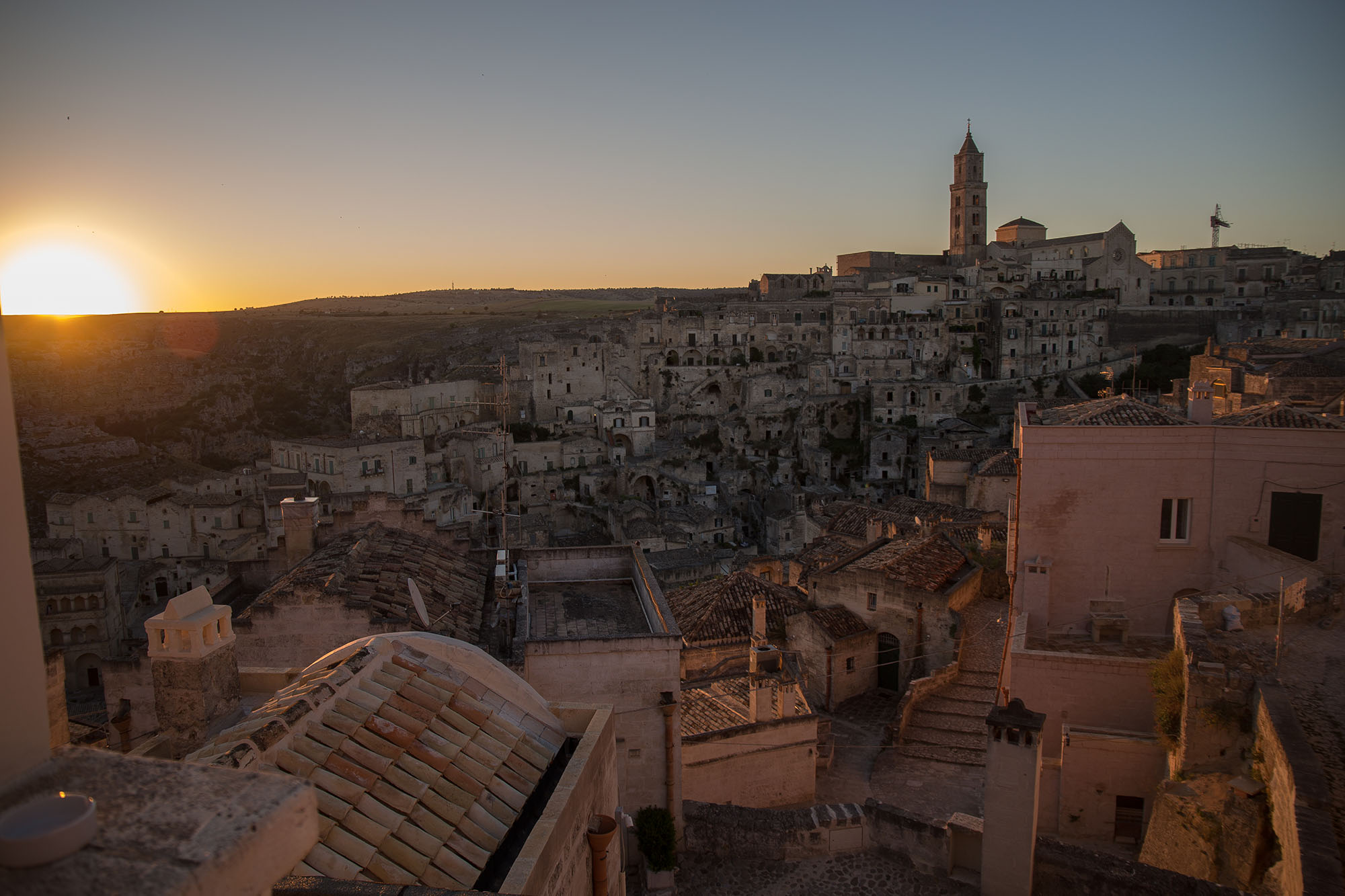 Alba a Matera sul Sasso Barisano