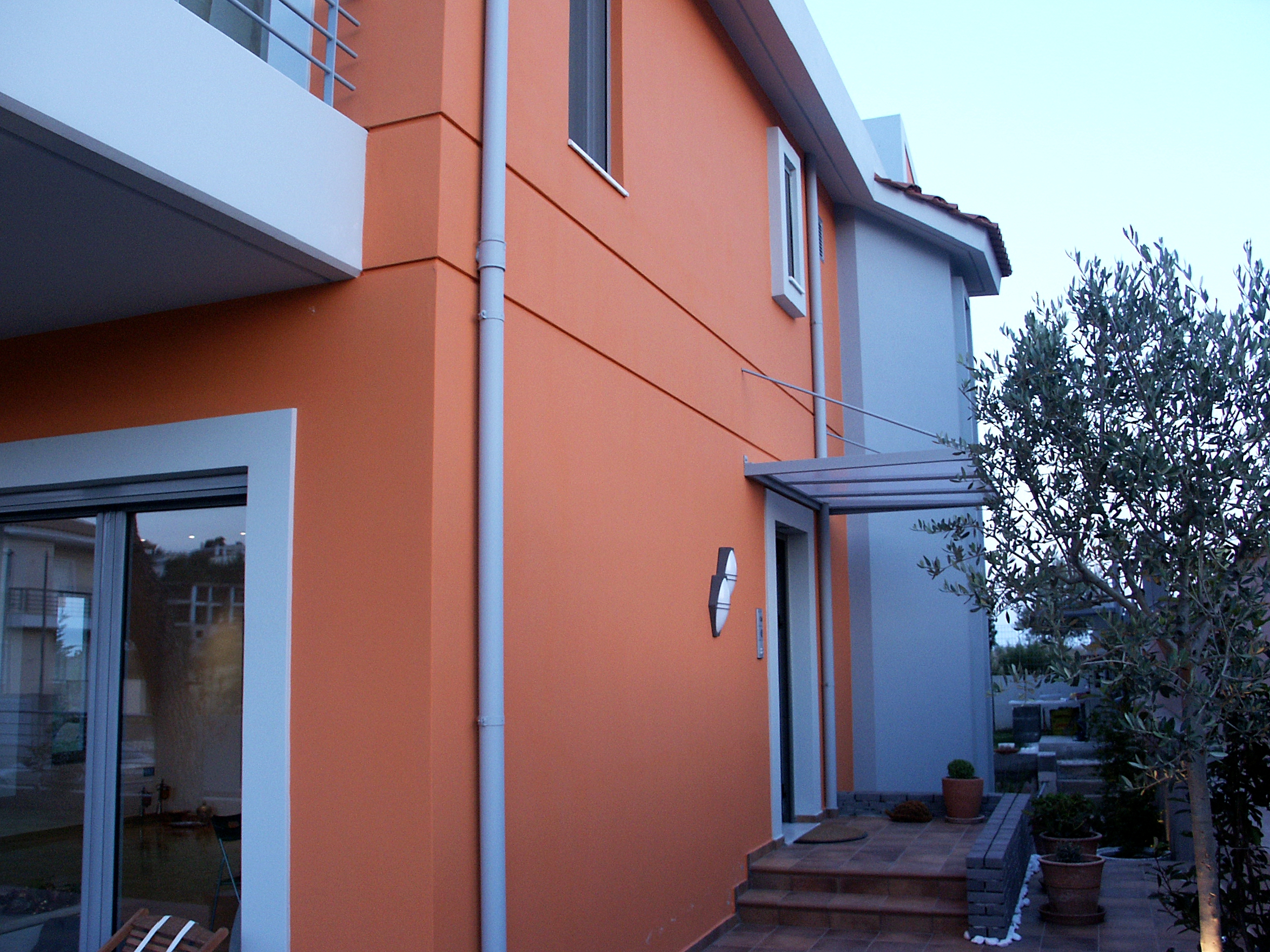 A 2-storey House (photo 3)