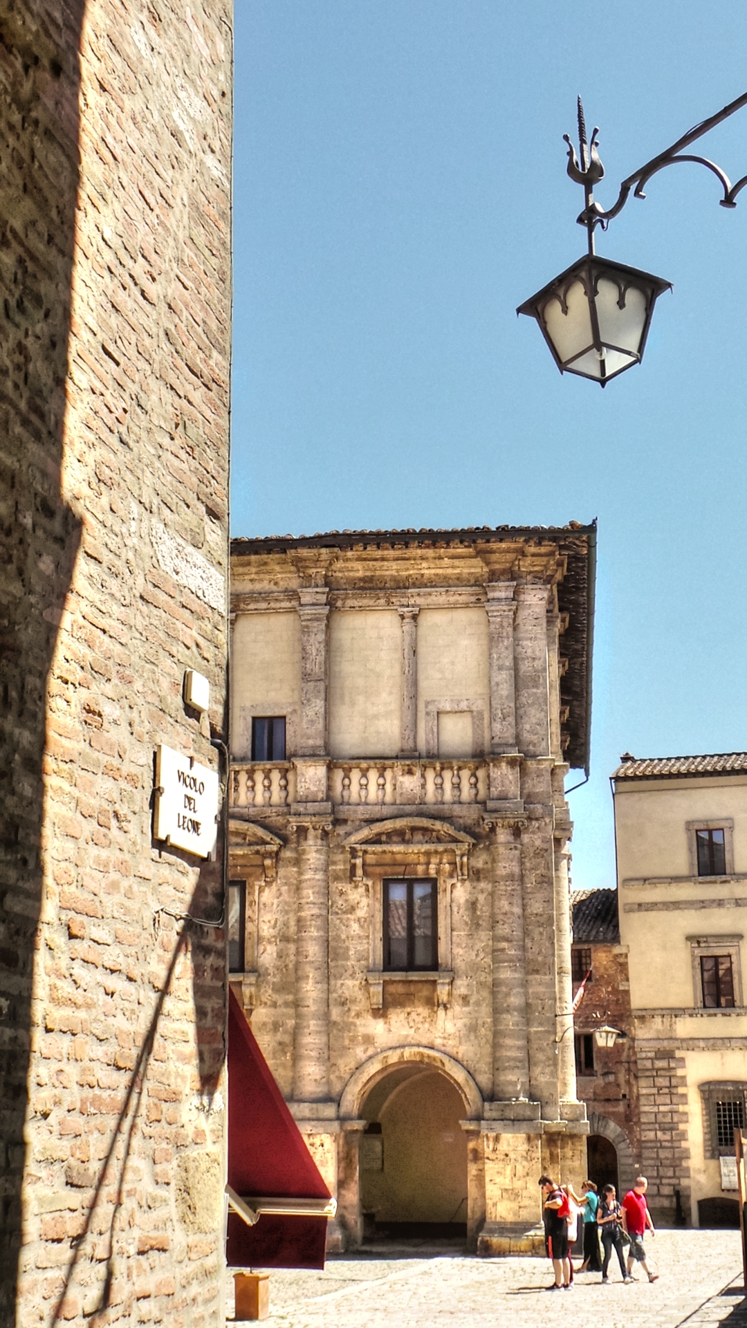 Vicolo a Montepulciano