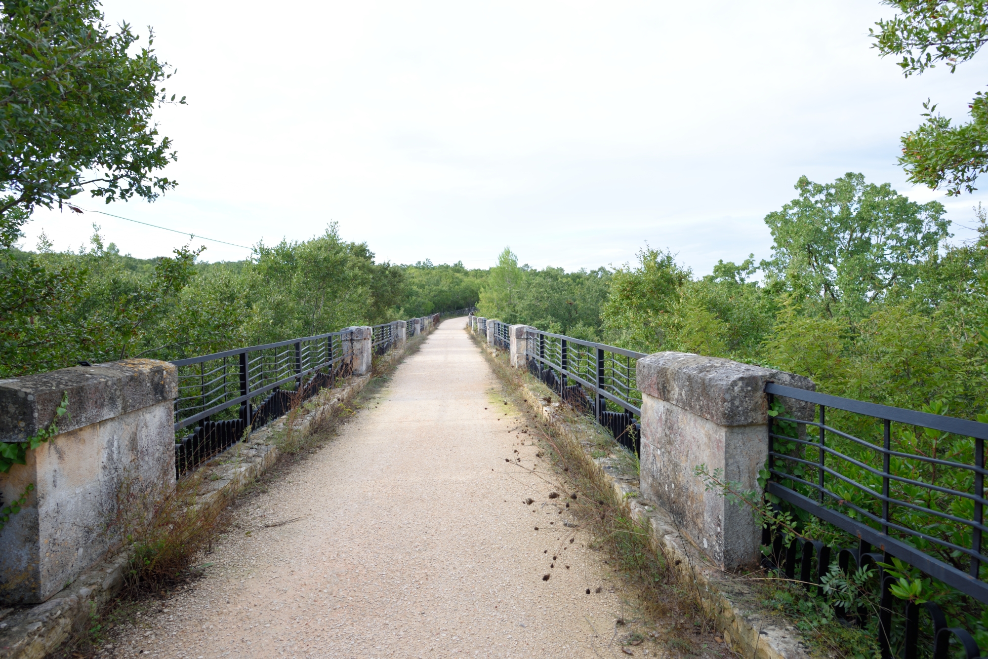 Puglia aqueduct bridge