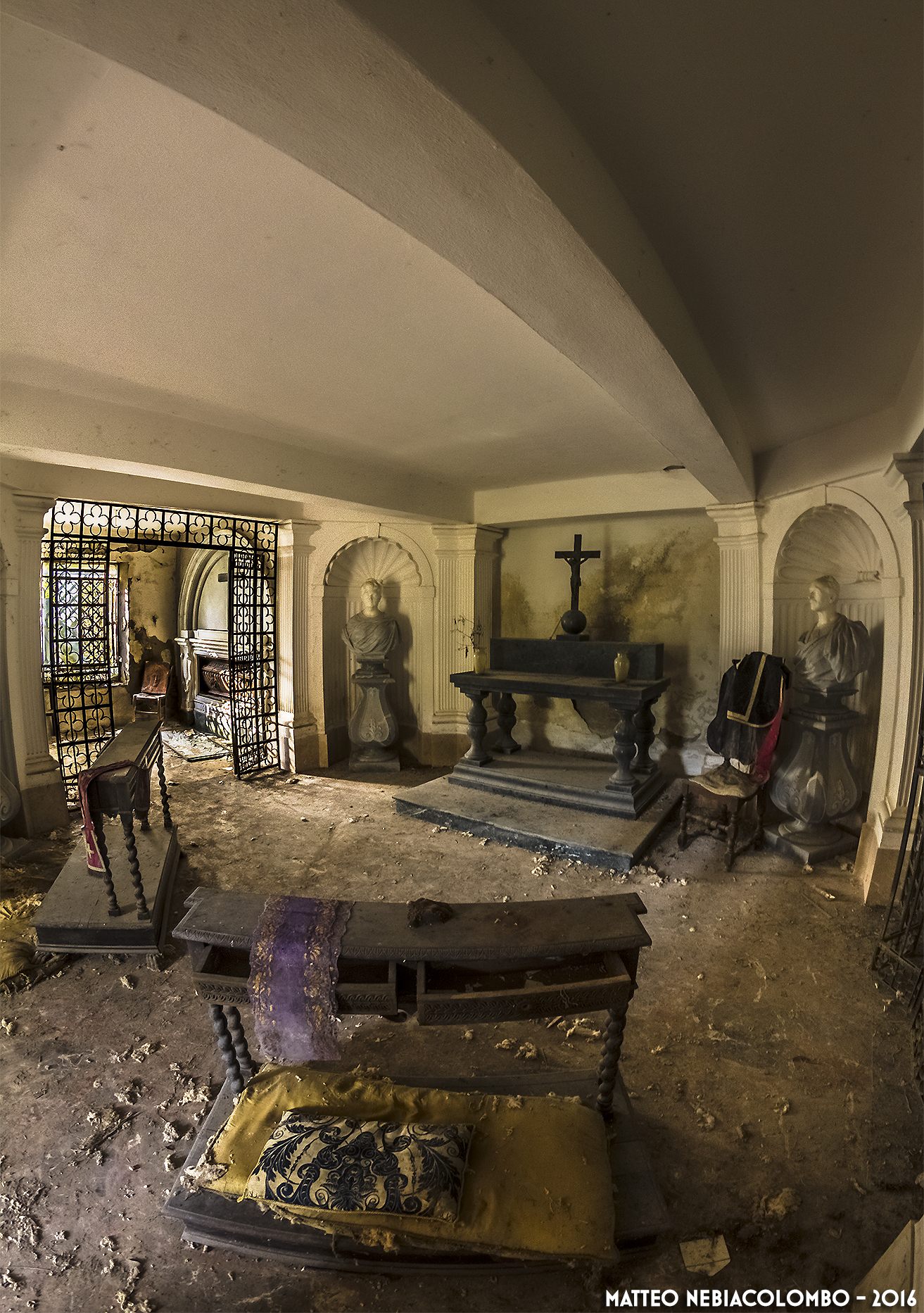 Il mausoleo della valle