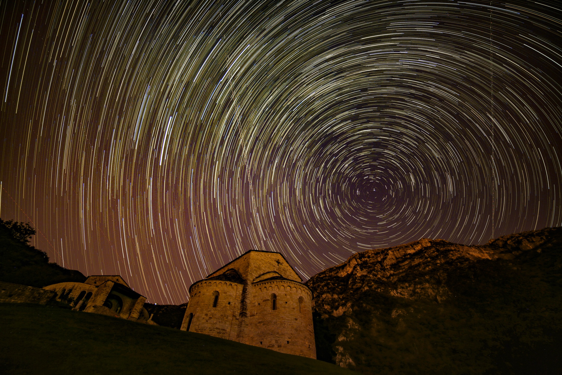 Star Trail in San Pietro al monte - Civate (lc)