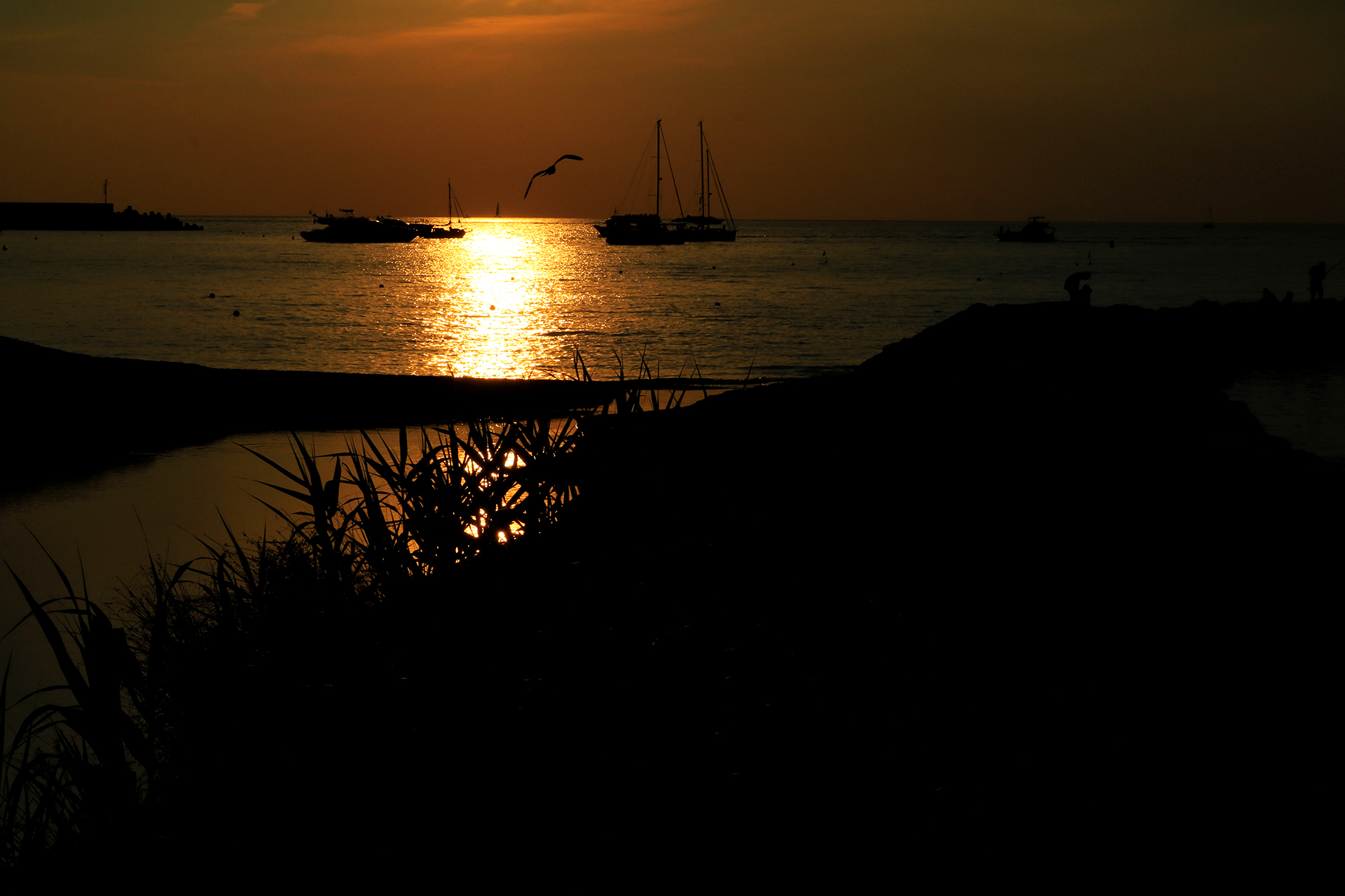 Sestri Levante, tramonto alla Baia delle Favole