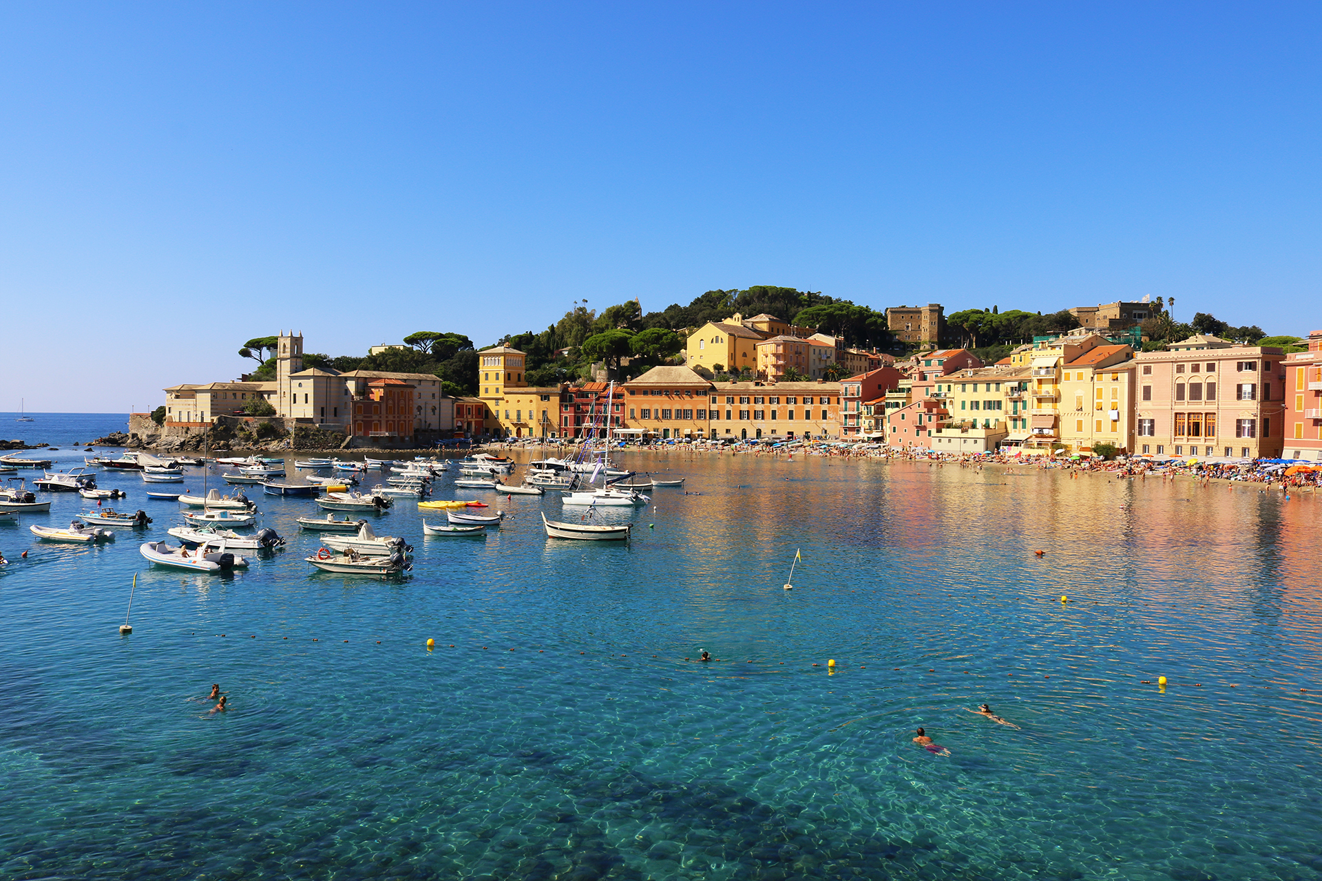 Sestri Levante, morning at the Bay of Silence