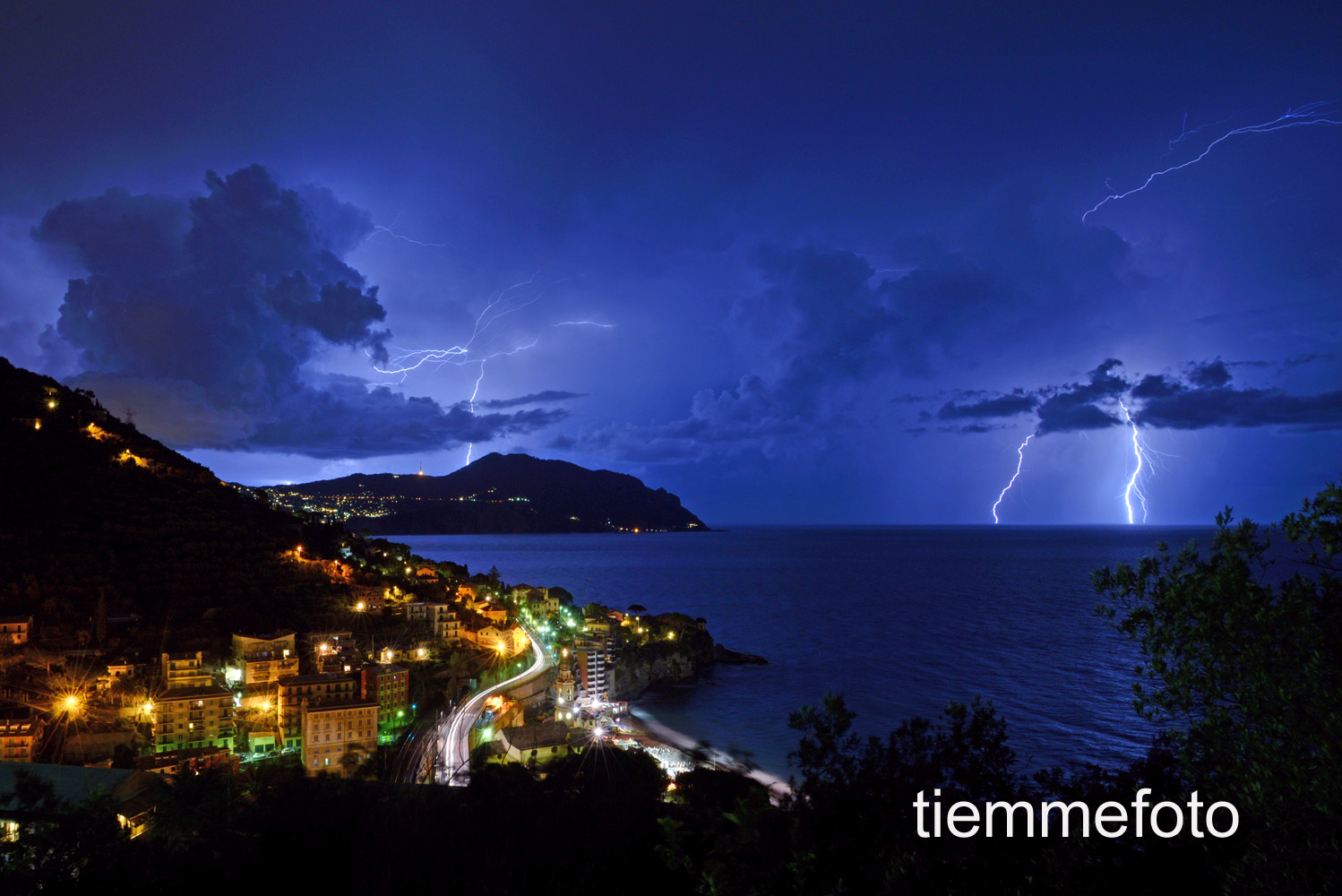 Fulmini sul Golfo Paradiso