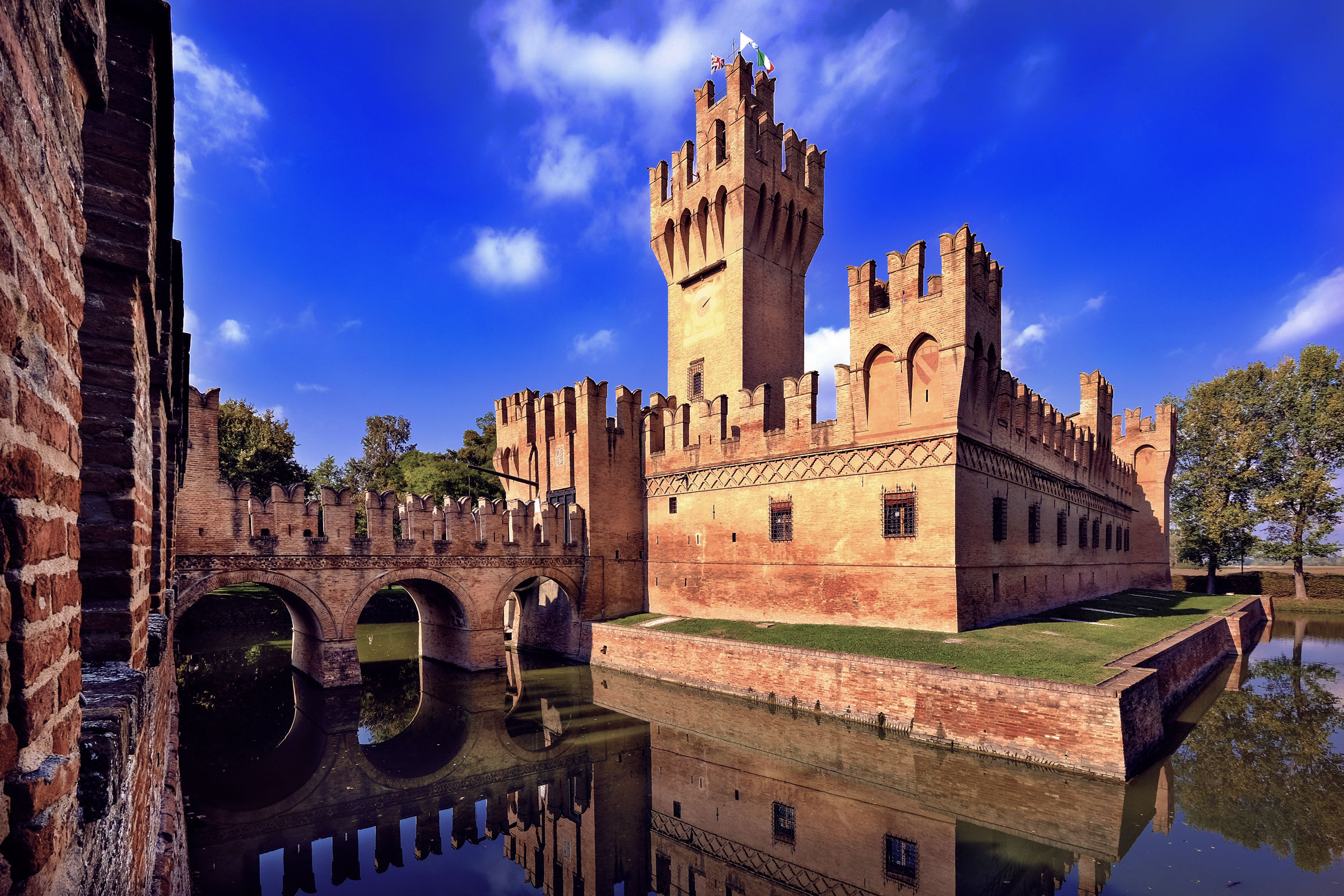 Castello dei Manzoli