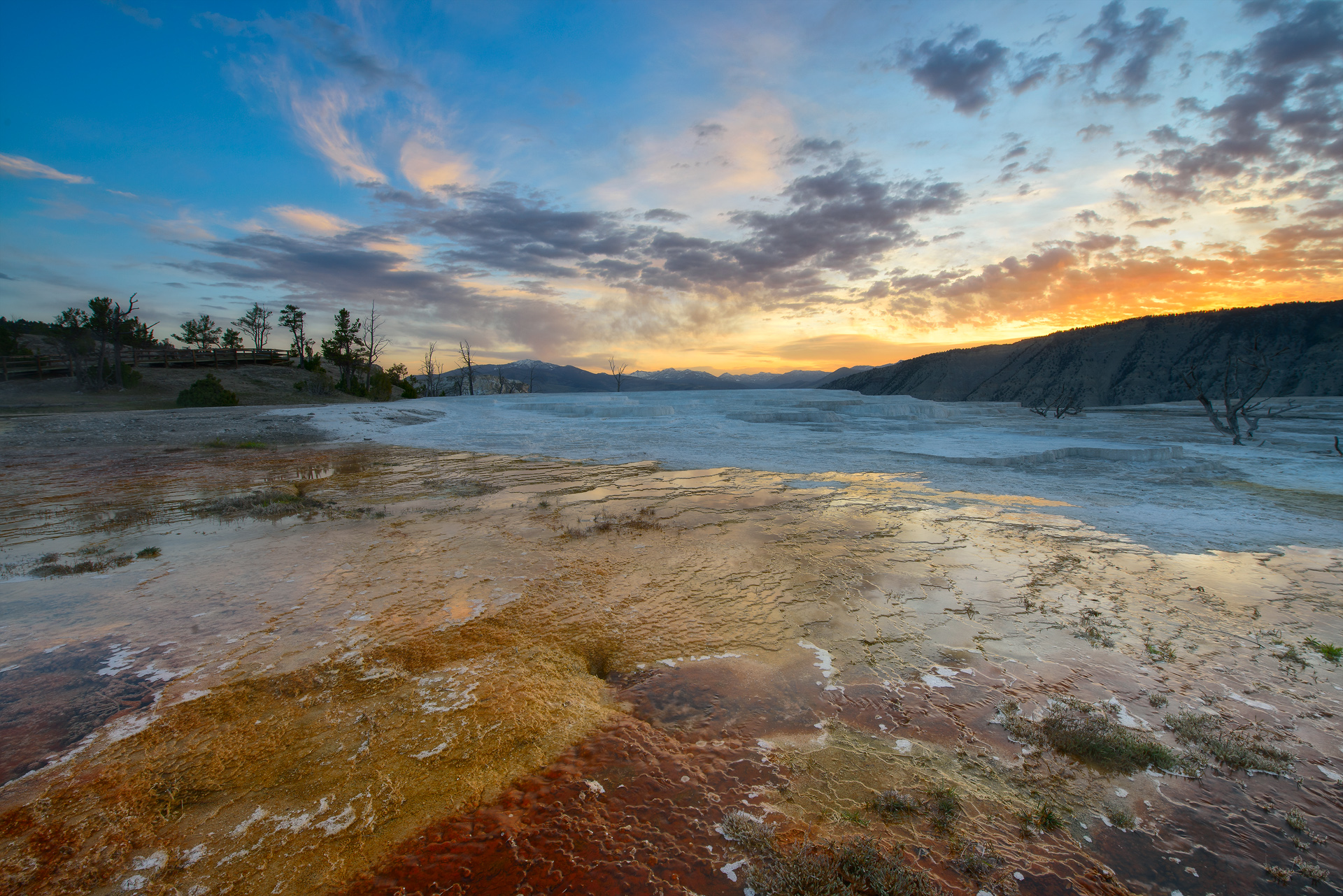 Sunrise Yellowstone, Mammoth Hot Springs - 2 RAW blend