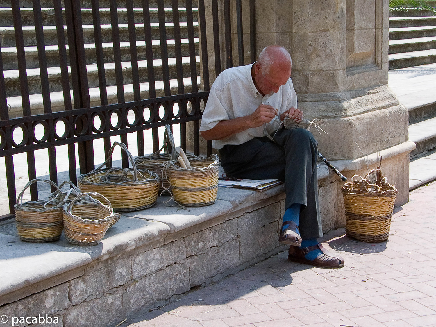 The basket maker of Modica